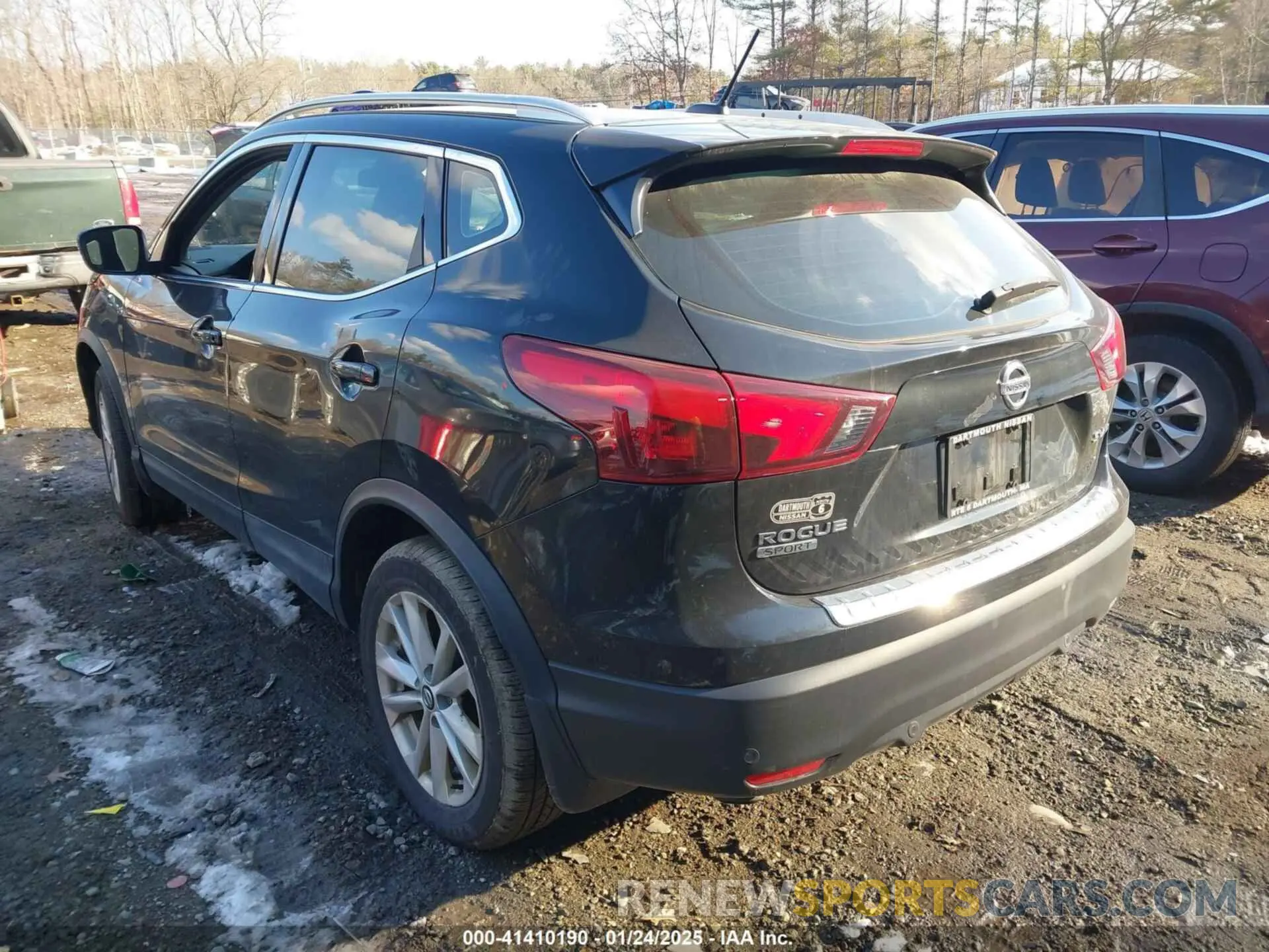 3 fotografías del automóvil dañado JN1BJ1CR0KW353170 NISSAN ROGUE SPORT 2019