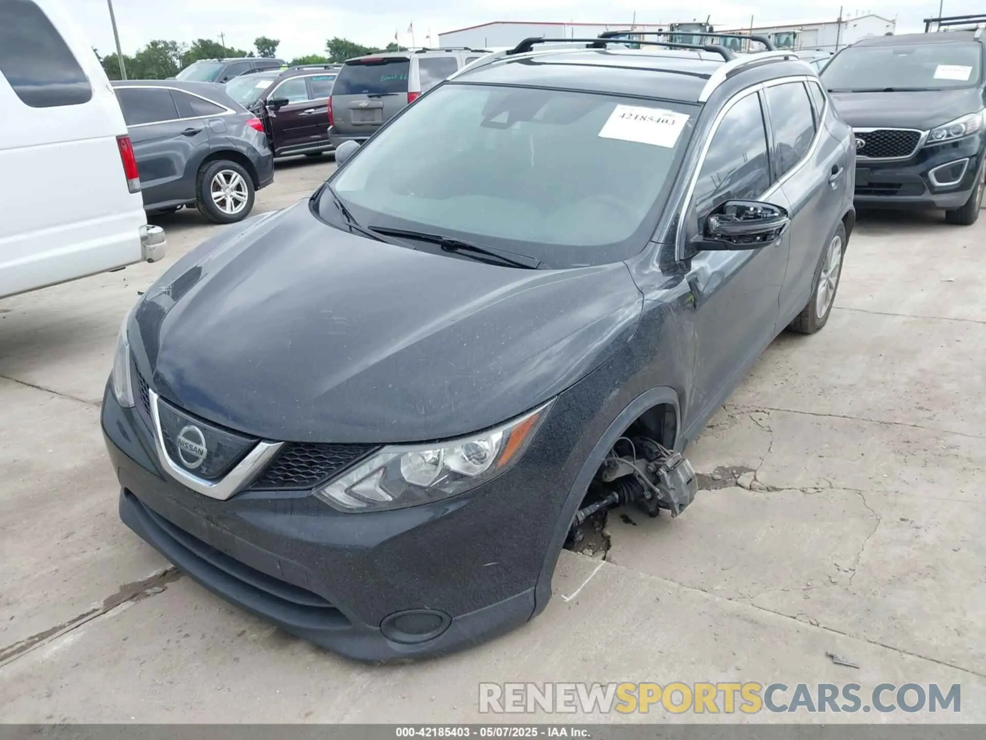 2 fotografías del automóvil dañado JN1BJ1CR0KW627340 NISSAN ROGUE SPORT 2019
