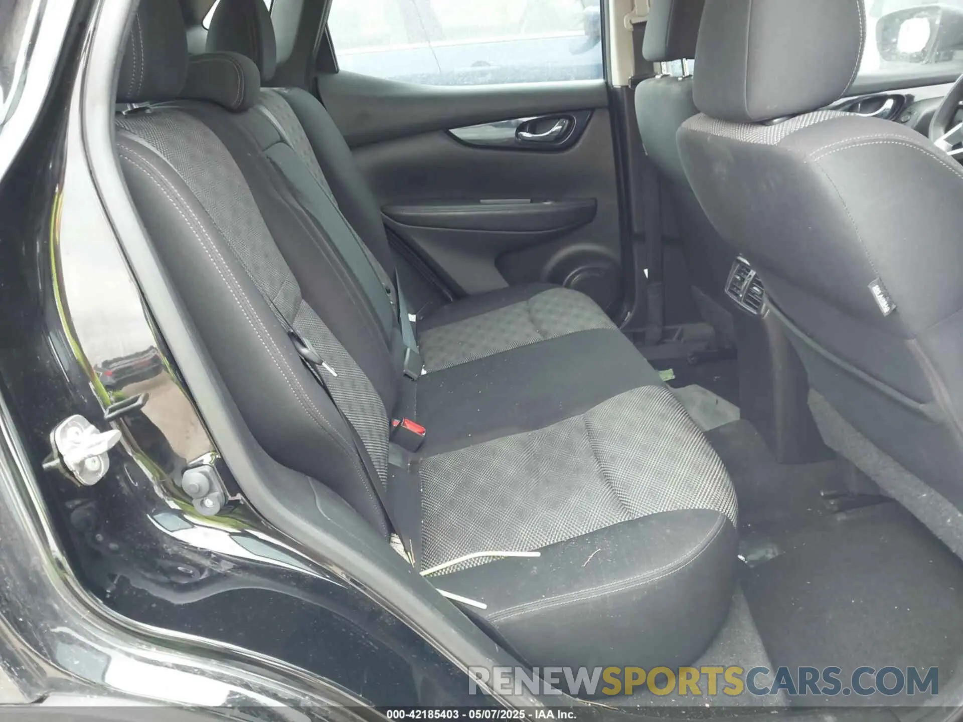 8 fotografías del automóvil dañado JN1BJ1CR0KW627340 NISSAN ROGUE SPORT 2019