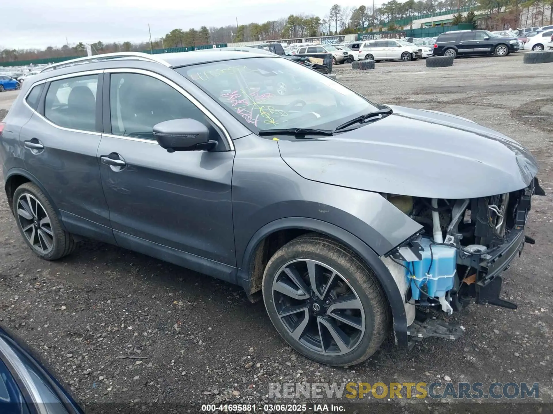 13 fotografías del automóvil dañado JN1BJ1CR1KW341187 NISSAN ROGUE SPORT 2019