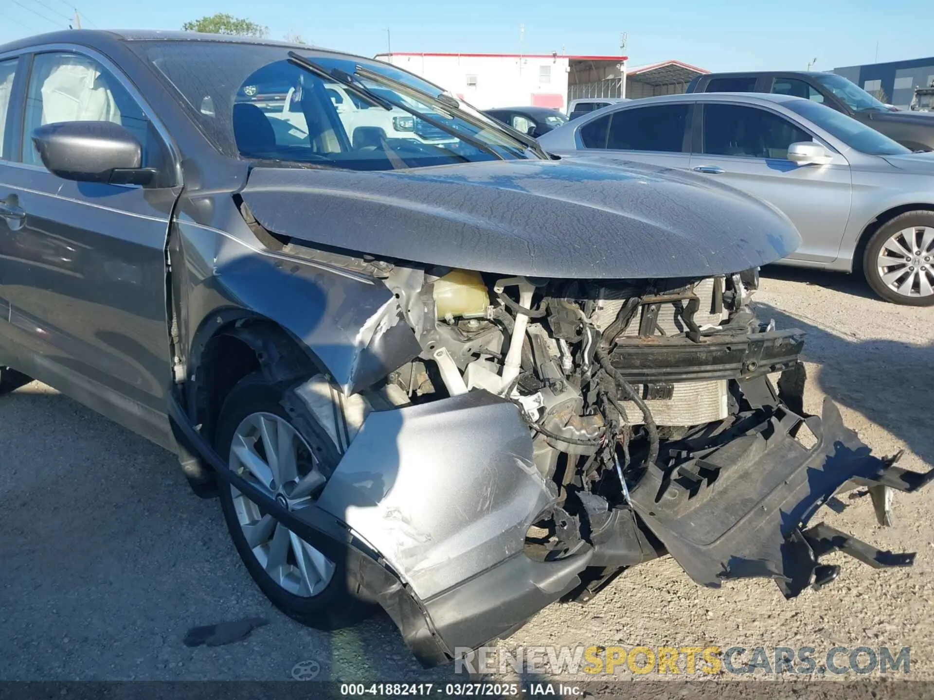 6 fotografías del automóvil dañado JN1BJ1CR2KW337505 NISSAN ROGUE SPORT 2019