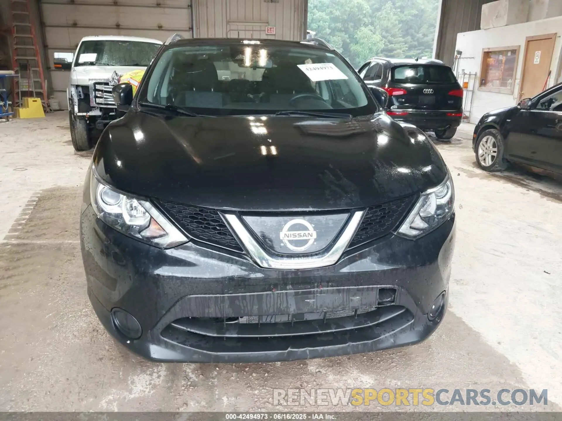 12 fotografías del automóvil dañado JN1BJ1CR2KW348052 NISSAN ROGUE SPORT 2019