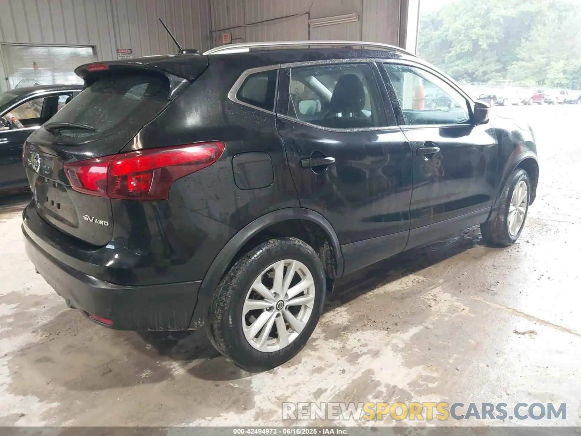 4 fotografías del automóvil dañado JN1BJ1CR2KW348052 NISSAN ROGUE SPORT 2019