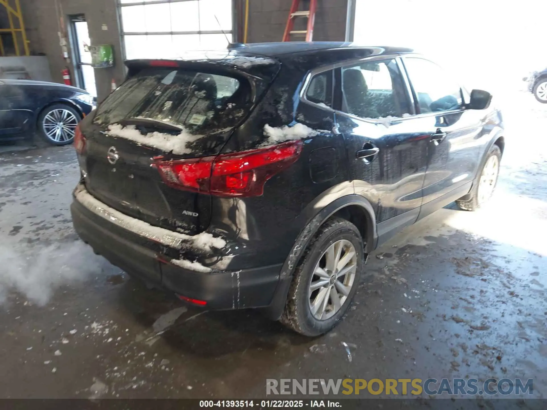 4 fotografías del automóvil dañado JN1BJ1CR3KW323001 NISSAN ROGUE SPORT 2019
