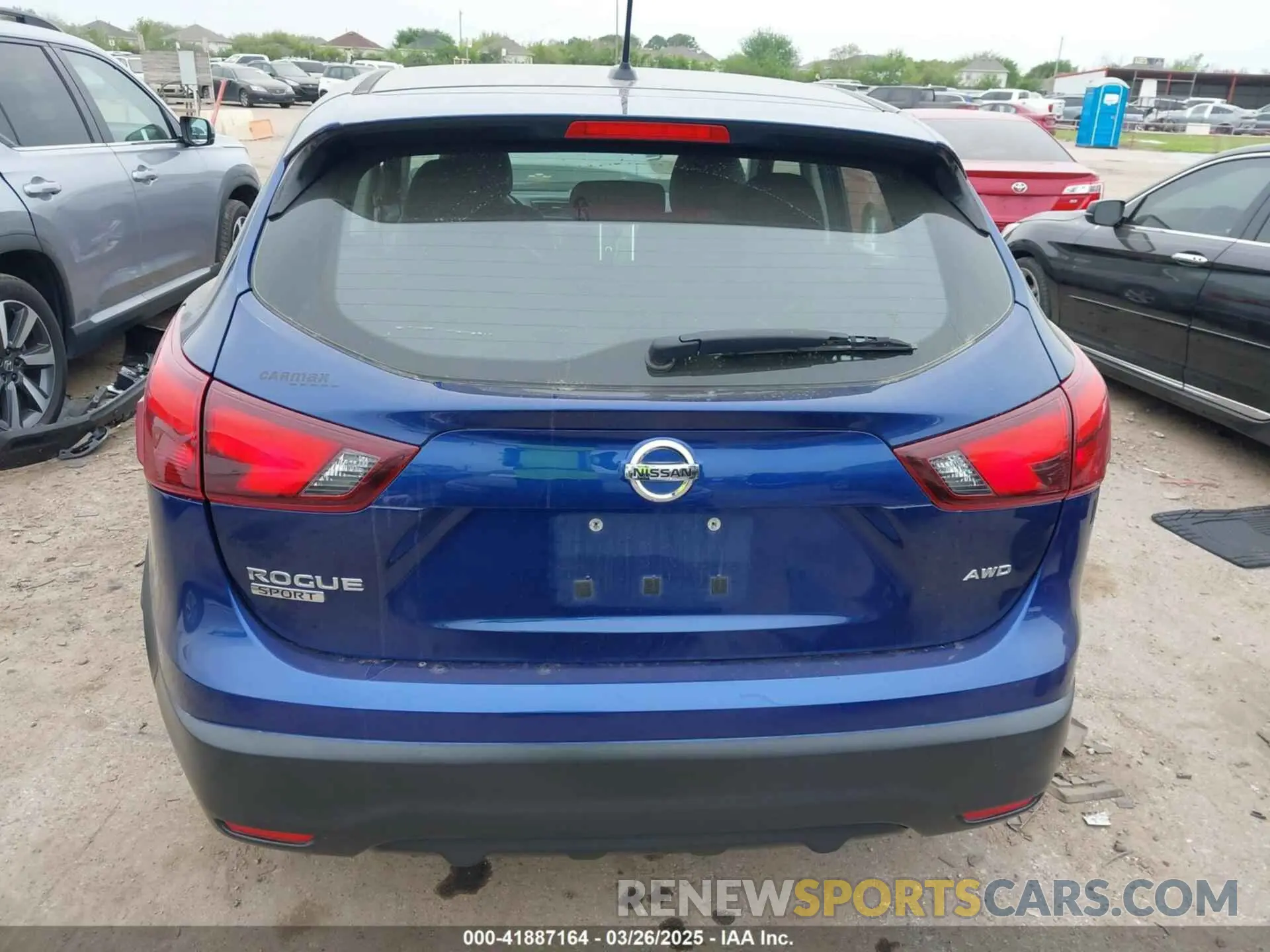 17 fotografías del automóvil dañado JN1BJ1CR4KW330667 NISSAN ROGUE SPORT 2019