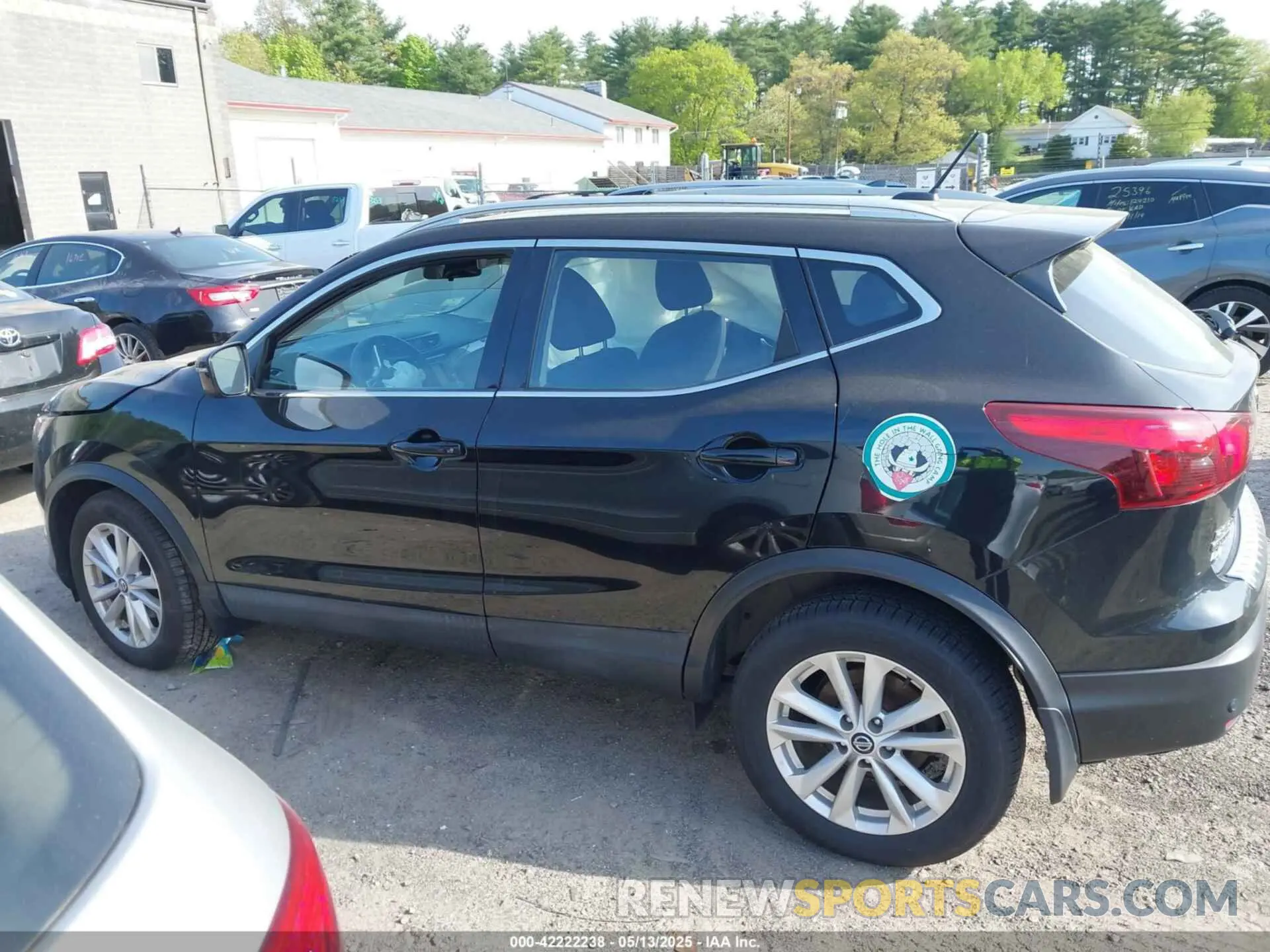 14 fotografías del automóvil dañado JN1BJ1CR5KW623221 NISSAN ROGUE SPORT 2019