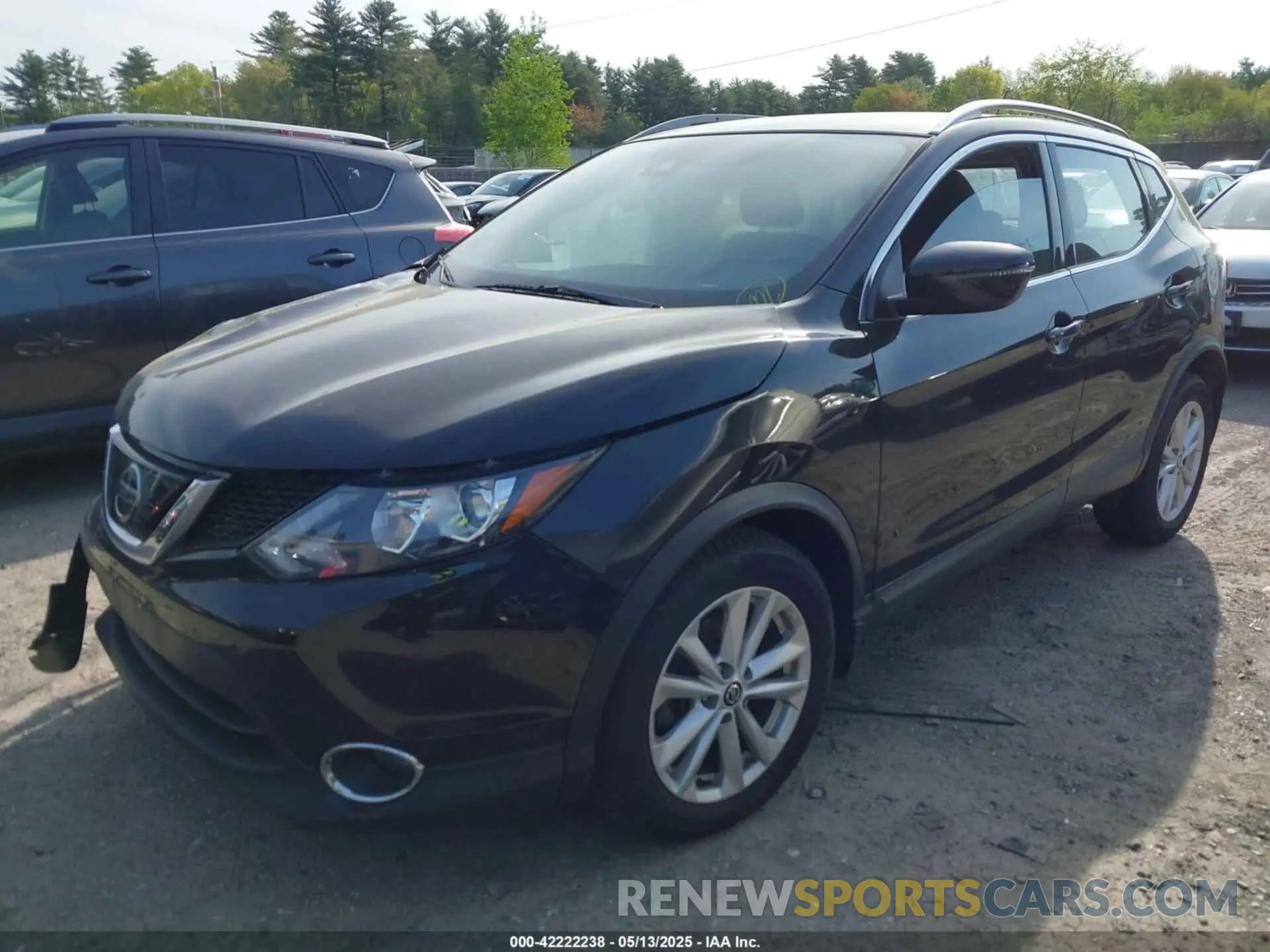 2 fotografías del automóvil dañado JN1BJ1CR5KW623221 NISSAN ROGUE SPORT 2019