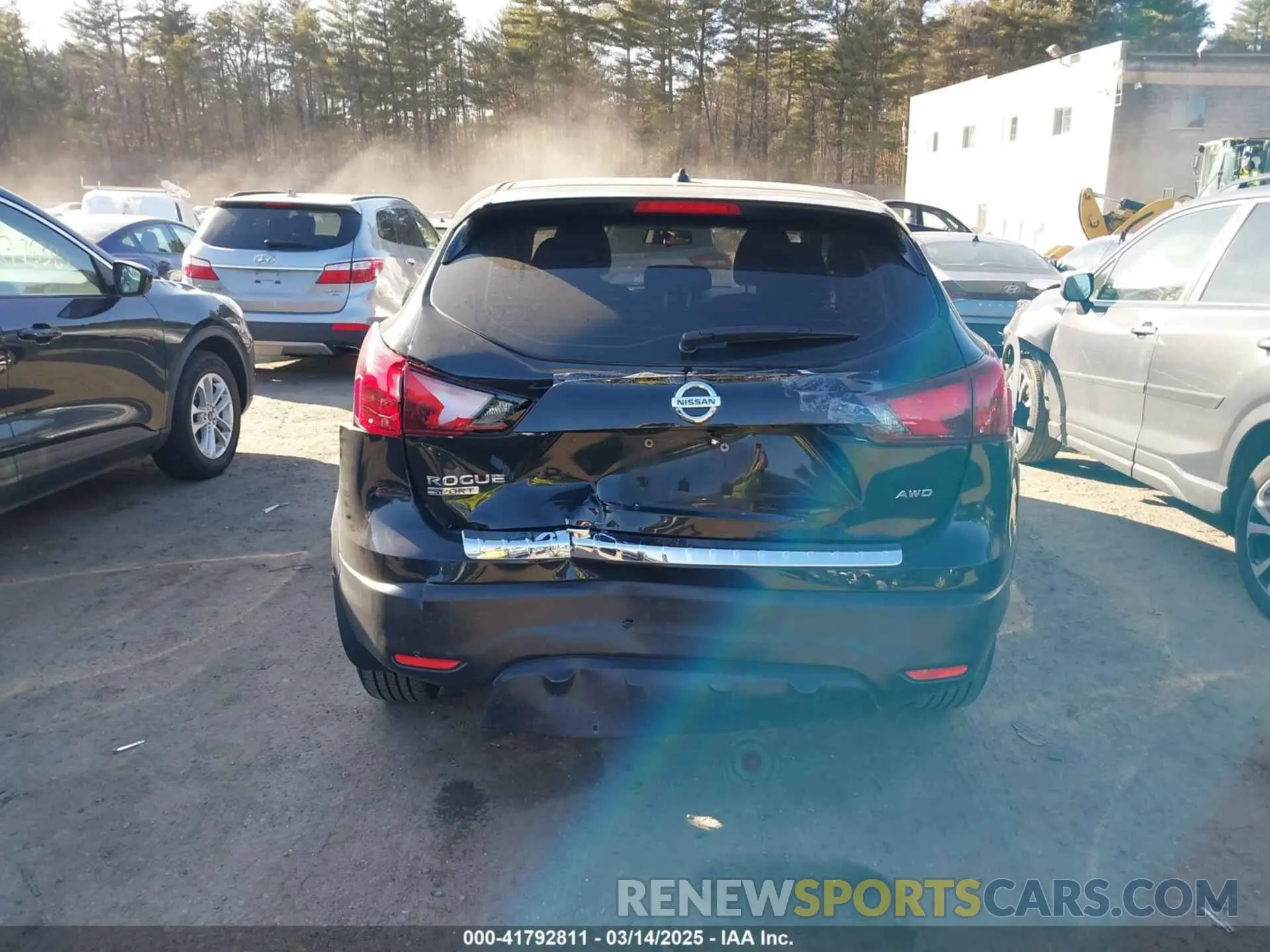 16 fotografías del automóvil dañado JN1BJ1CR7KW311109 NISSAN ROGUE SPORT 2019