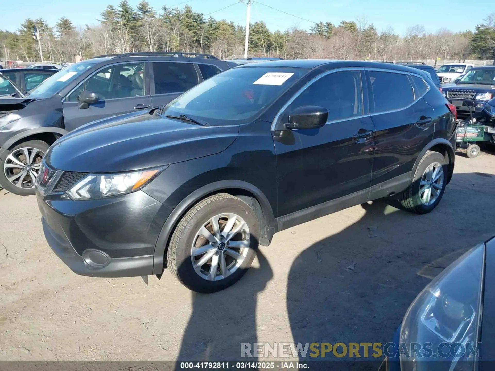 2 fotografías del automóvil dañado JN1BJ1CR7KW311109 NISSAN ROGUE SPORT 2019