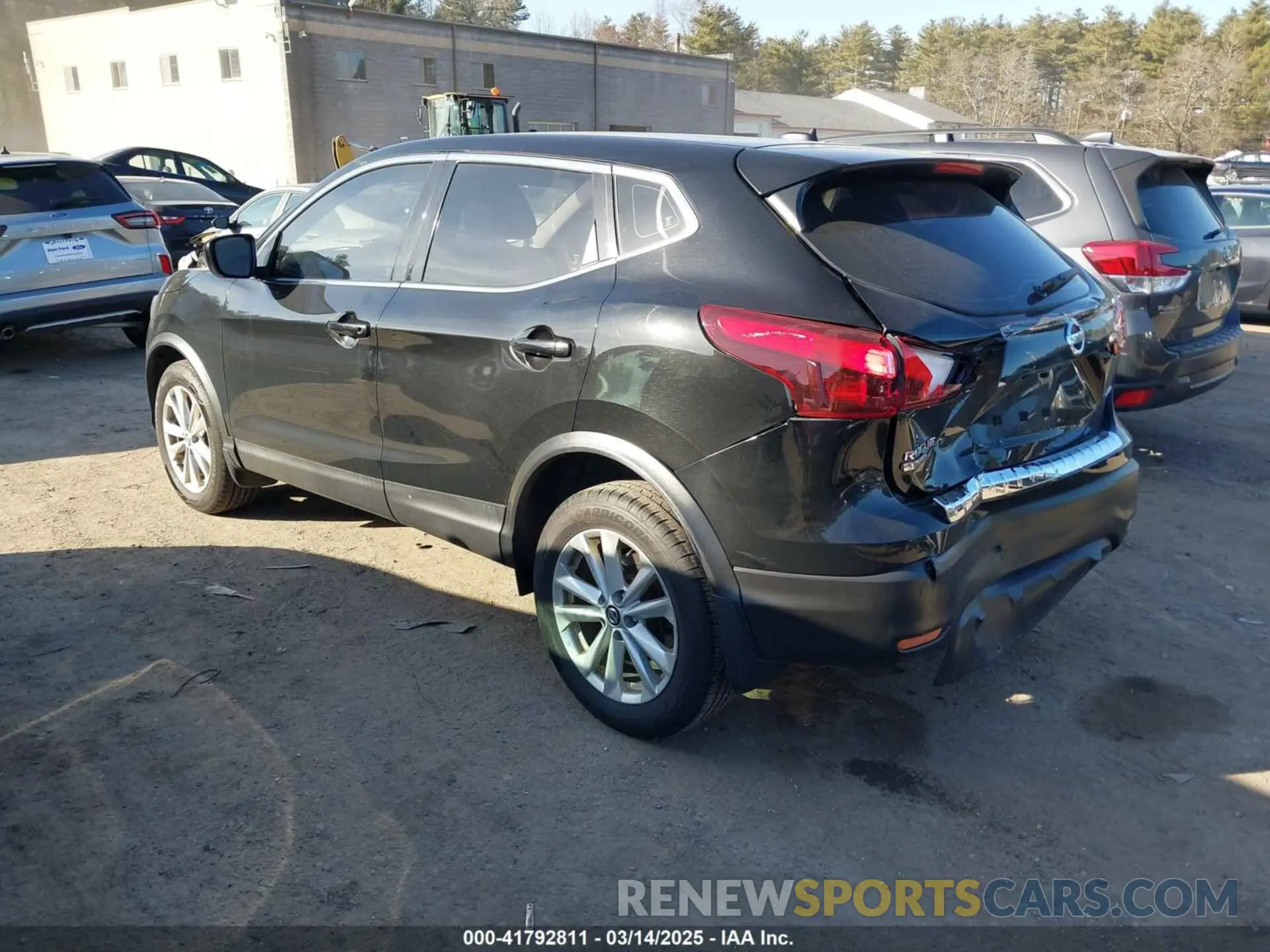 3 fotografías del automóvil dañado JN1BJ1CR7KW311109 NISSAN ROGUE SPORT 2019