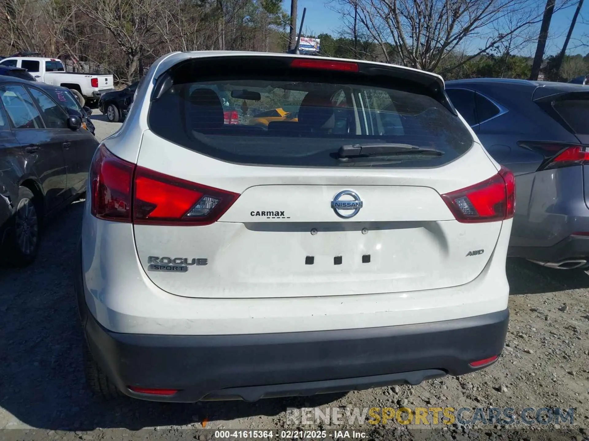 16 fotografías del automóvil dañado JN1BJ1CR7KW318108 NISSAN ROGUE SPORT 2019