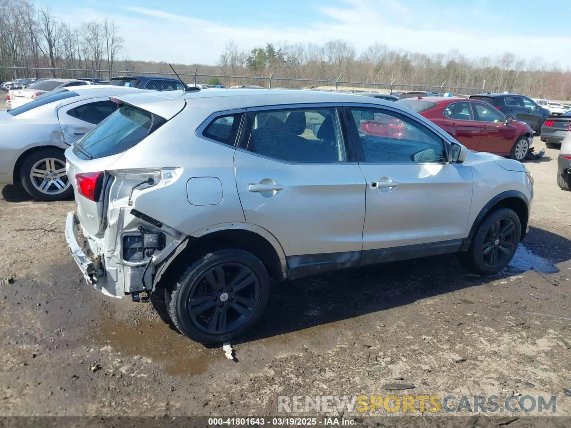 14 fotografías del automóvil dañado JN1BJ1CR7KW333451 NISSAN ROGUE SPORT 2019