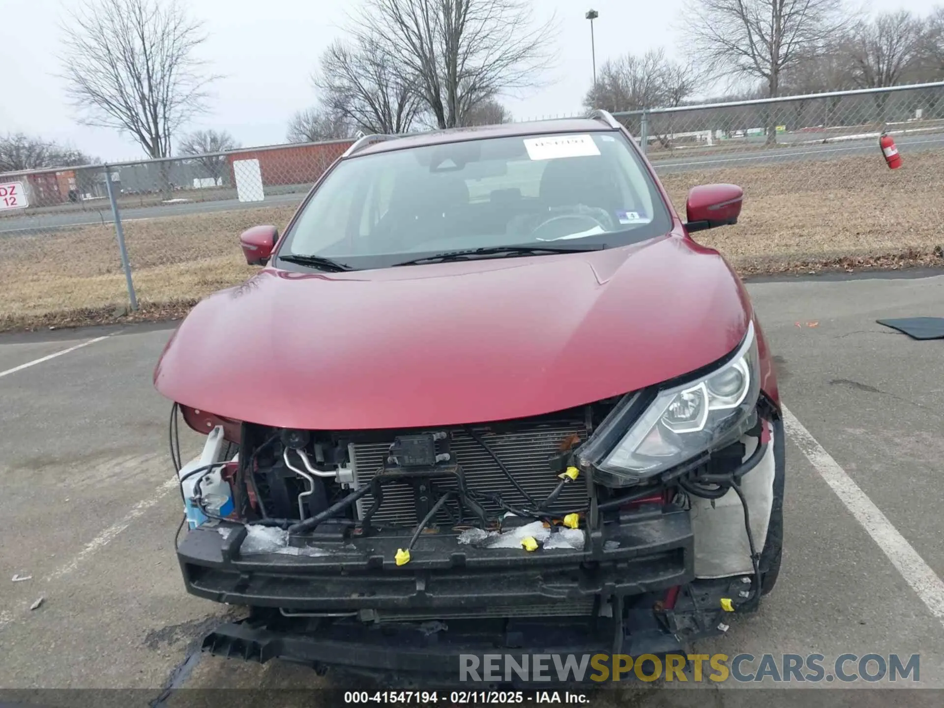 12 fotografías del automóvil dañado JN1BJ1CR8KW311328 NISSAN ROGUE SPORT 2019