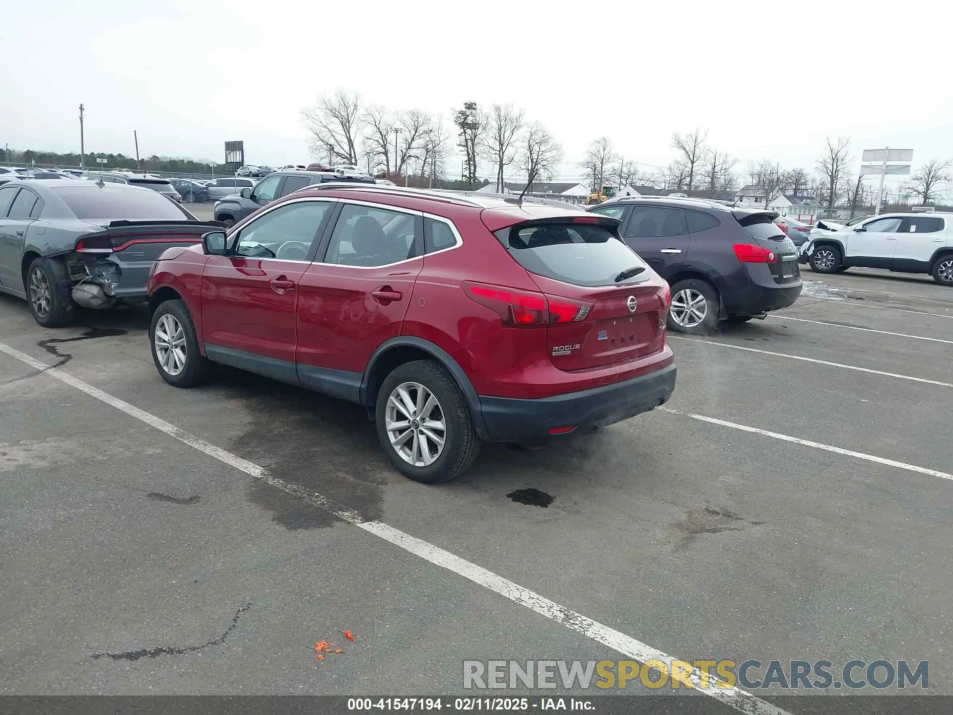 3 fotografías del automóvil dañado JN1BJ1CR8KW311328 NISSAN ROGUE SPORT 2019