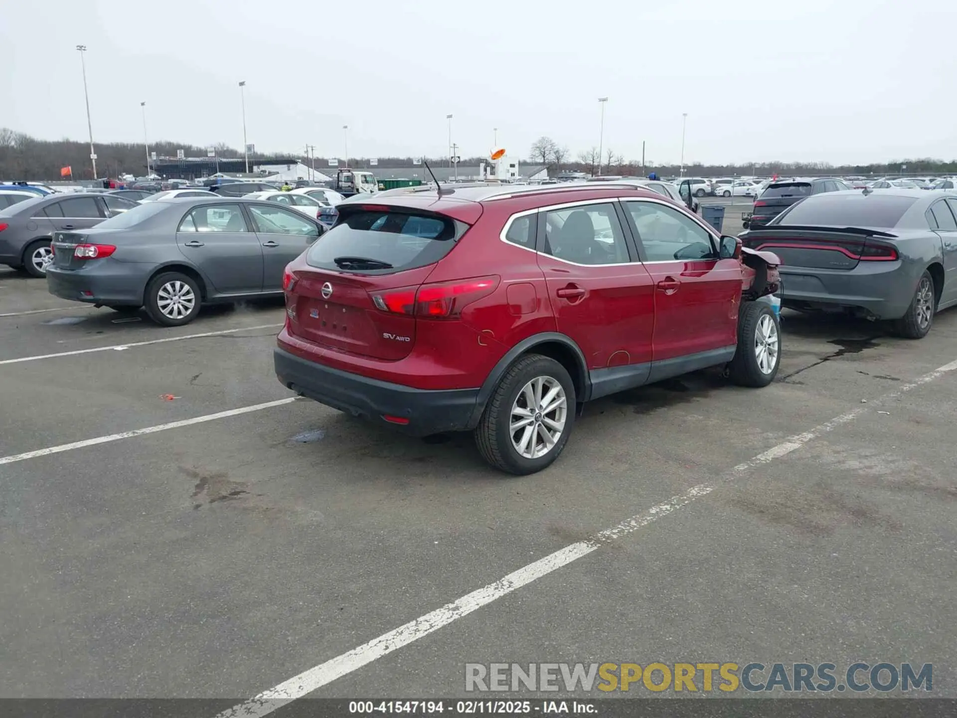 4 fotografías del automóvil dañado JN1BJ1CR8KW311328 NISSAN ROGUE SPORT 2019