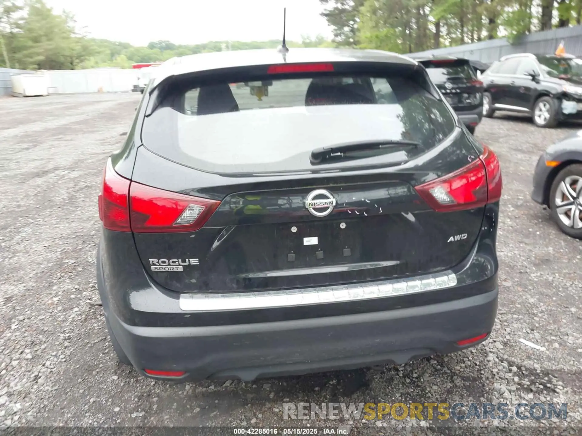16 fotografías del automóvil dañado JN1BJ1CR9KW628552 NISSAN ROGUE SPORT 2019