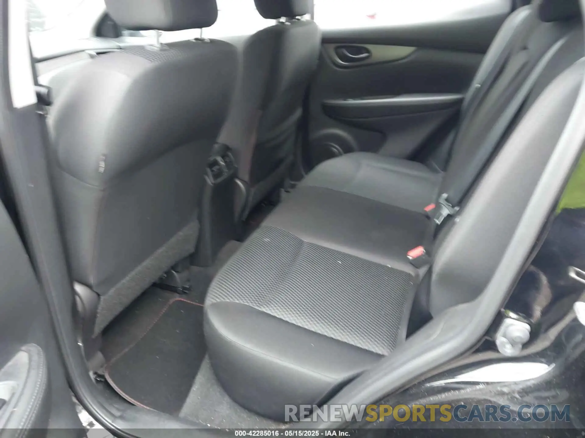 8 fotografías del automóvil dañado JN1BJ1CR9KW628552 NISSAN ROGUE SPORT 2019