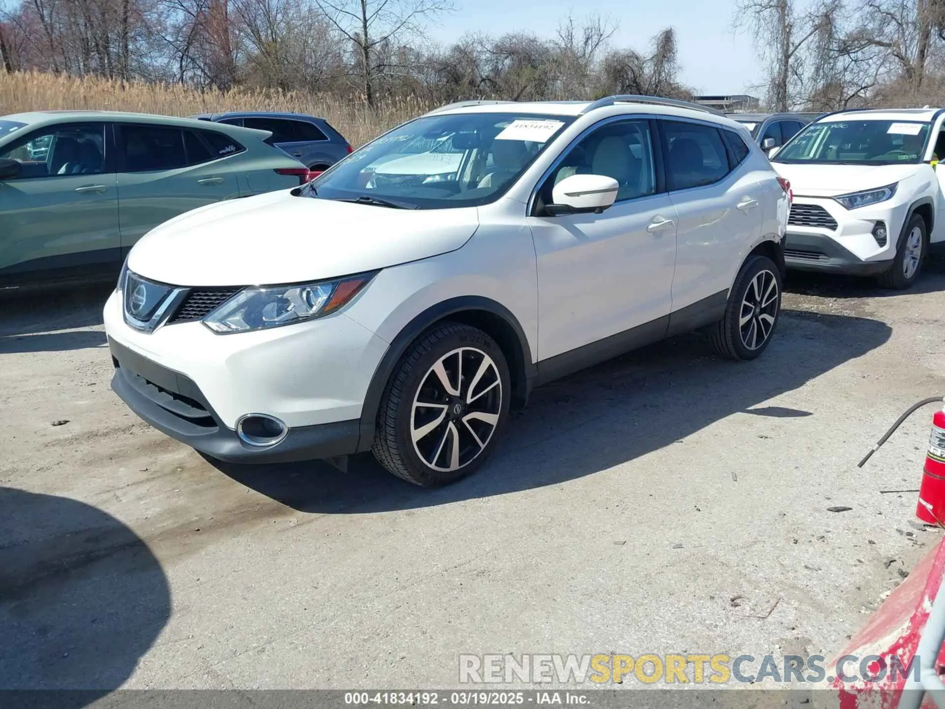 2 fotografías del automóvil dañado JN1BJ1CR9KW631192 NISSAN ROGUE SPORT 2019