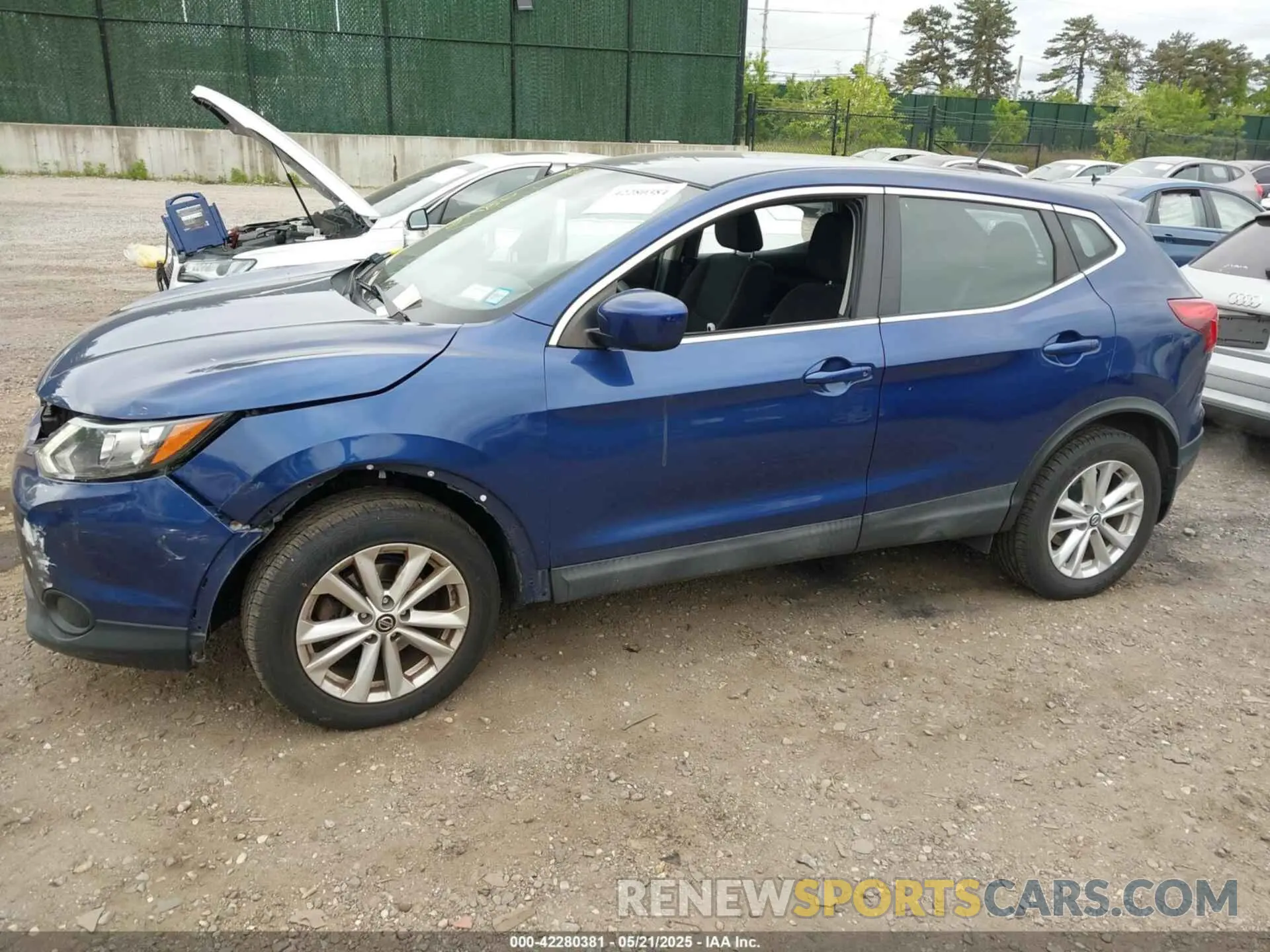 14 fotografías del automóvil dañado JN1BJ1CRXKW333511 NISSAN ROGUE SPORT 2019