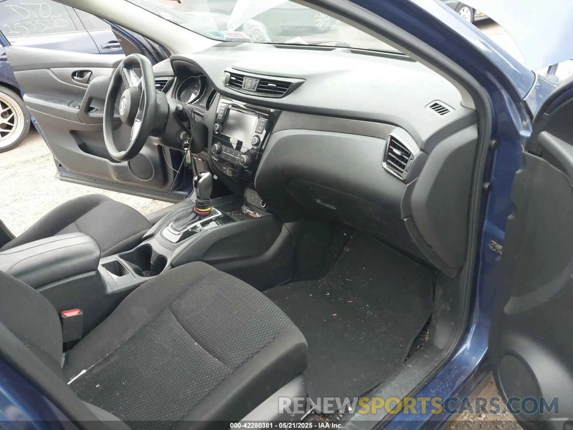 5 fotografías del automóvil dañado JN1BJ1CRXKW333511 NISSAN ROGUE SPORT 2019