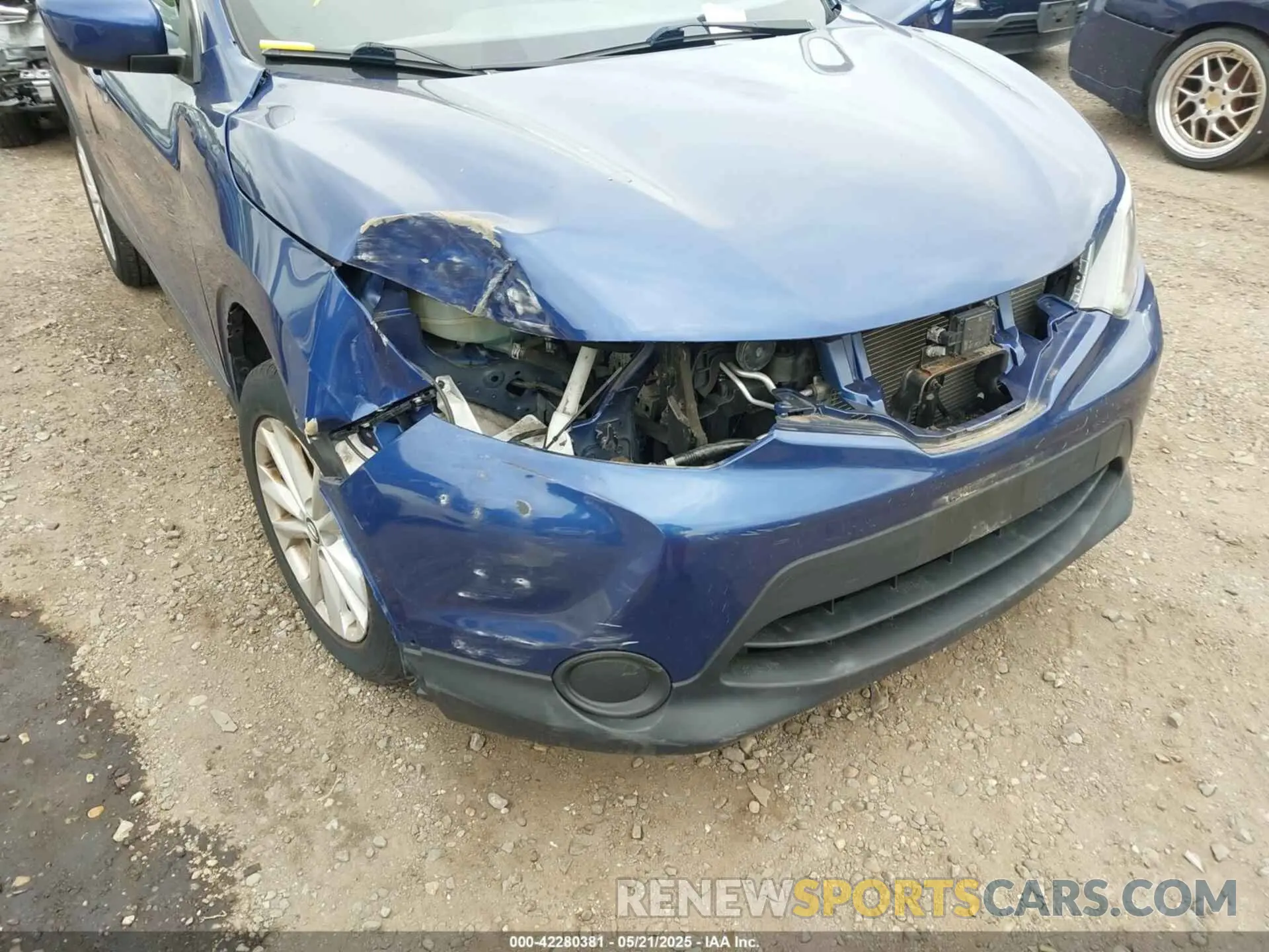 6 fotografías del automóvil dañado JN1BJ1CRXKW333511 NISSAN ROGUE SPORT 2019