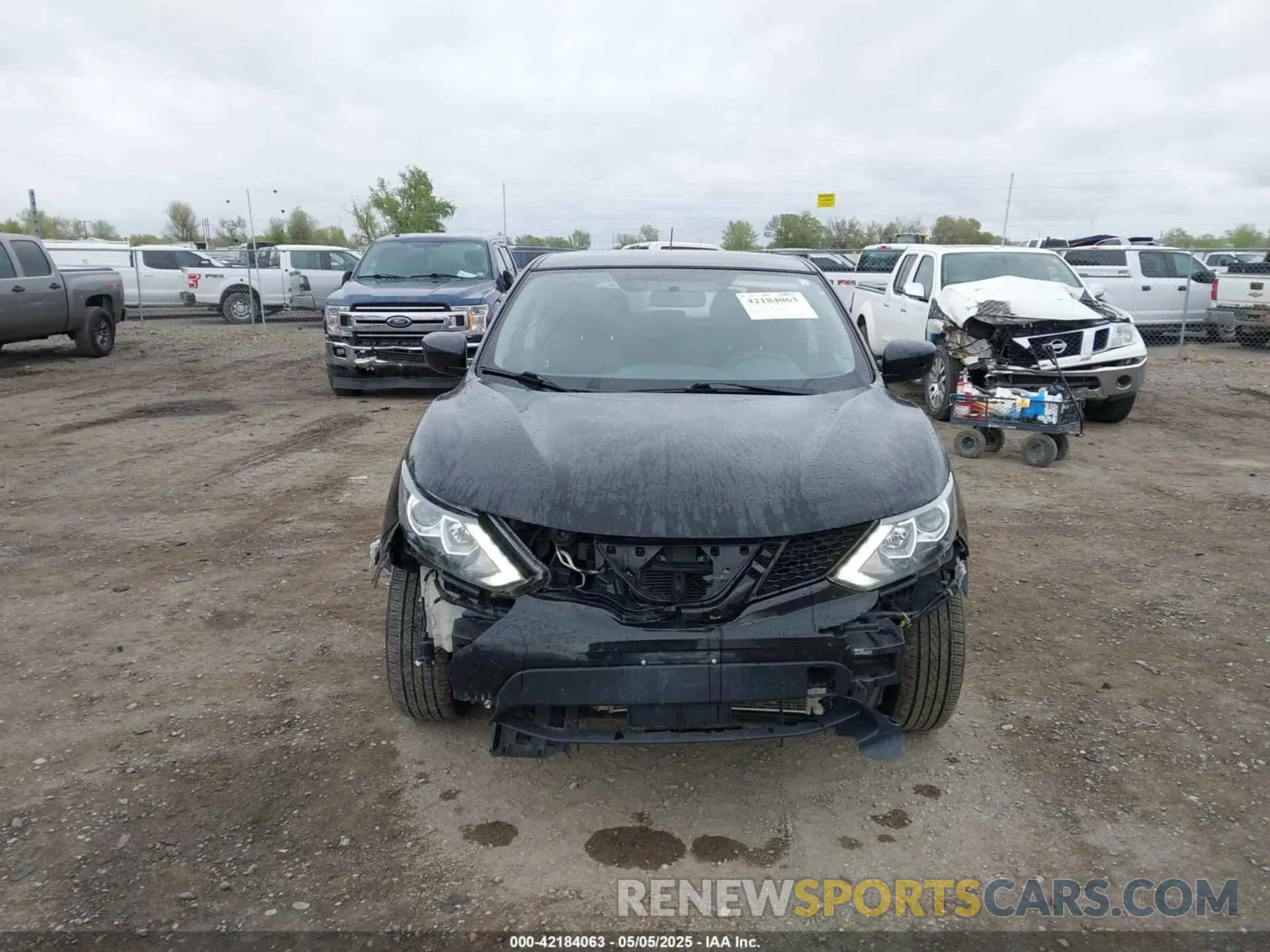 12 fotografías del automóvil dañado JN1BJ1CRXKW625059 NISSAN ROGUE SPORT 2019