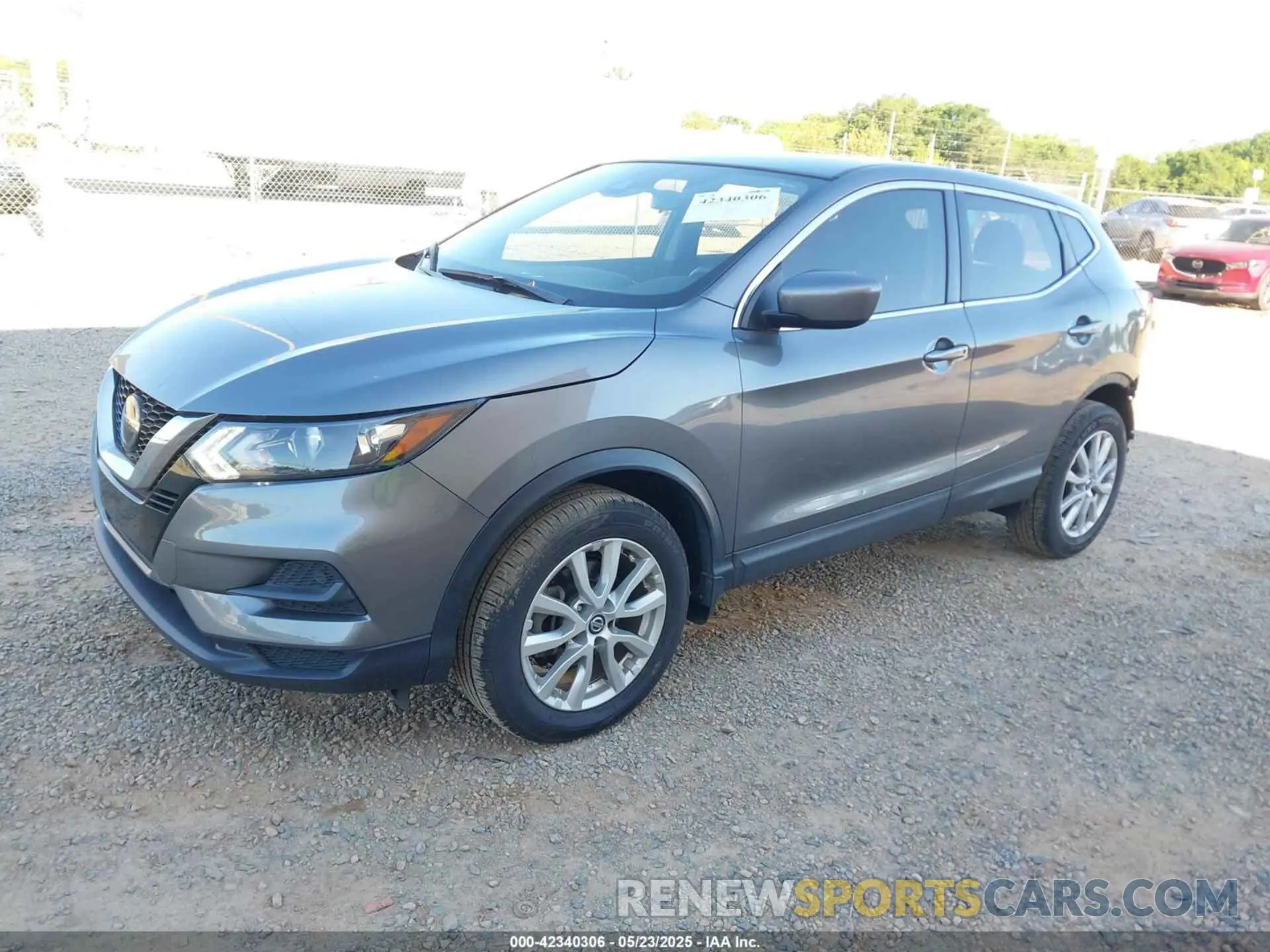 2 fotografías del automóvil dañado JN1BJ1CV0LW273561 NISSAN ROGUE SPORT 2020