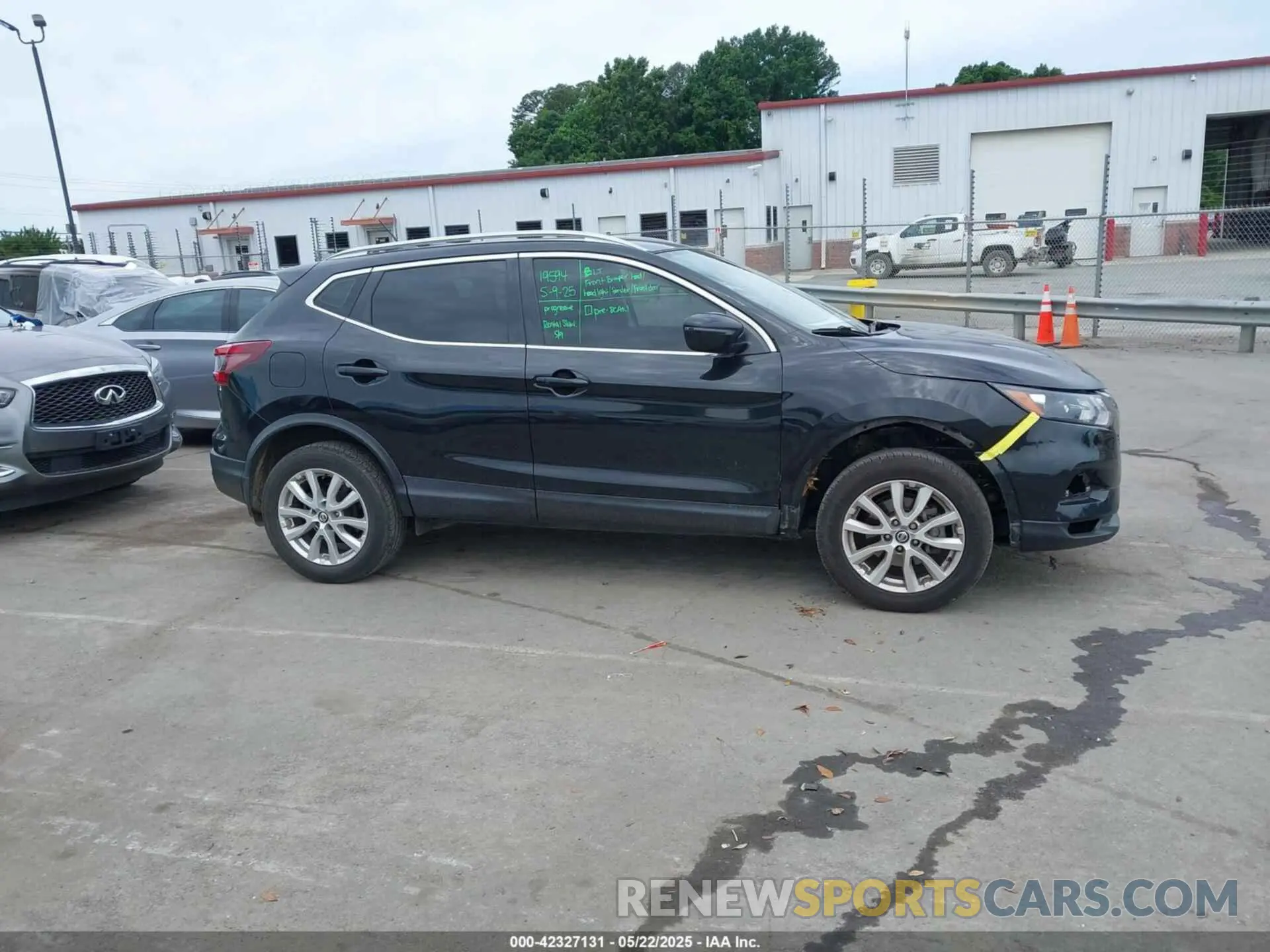 13 fotografías del automóvil dañado JN1BJ1CV0LW277349 NISSAN ROGUE SPORT 2020