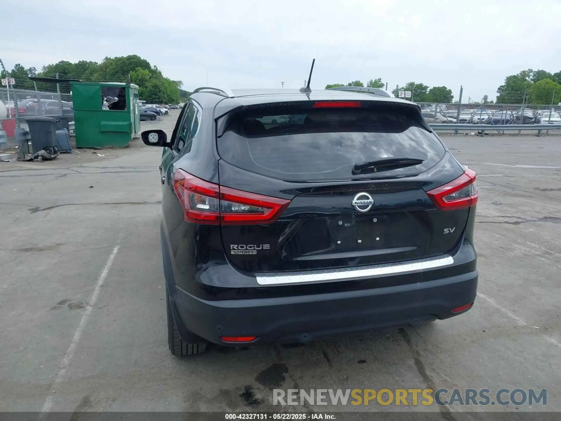16 fotografías del automóvil dañado JN1BJ1CV0LW277349 NISSAN ROGUE SPORT 2020