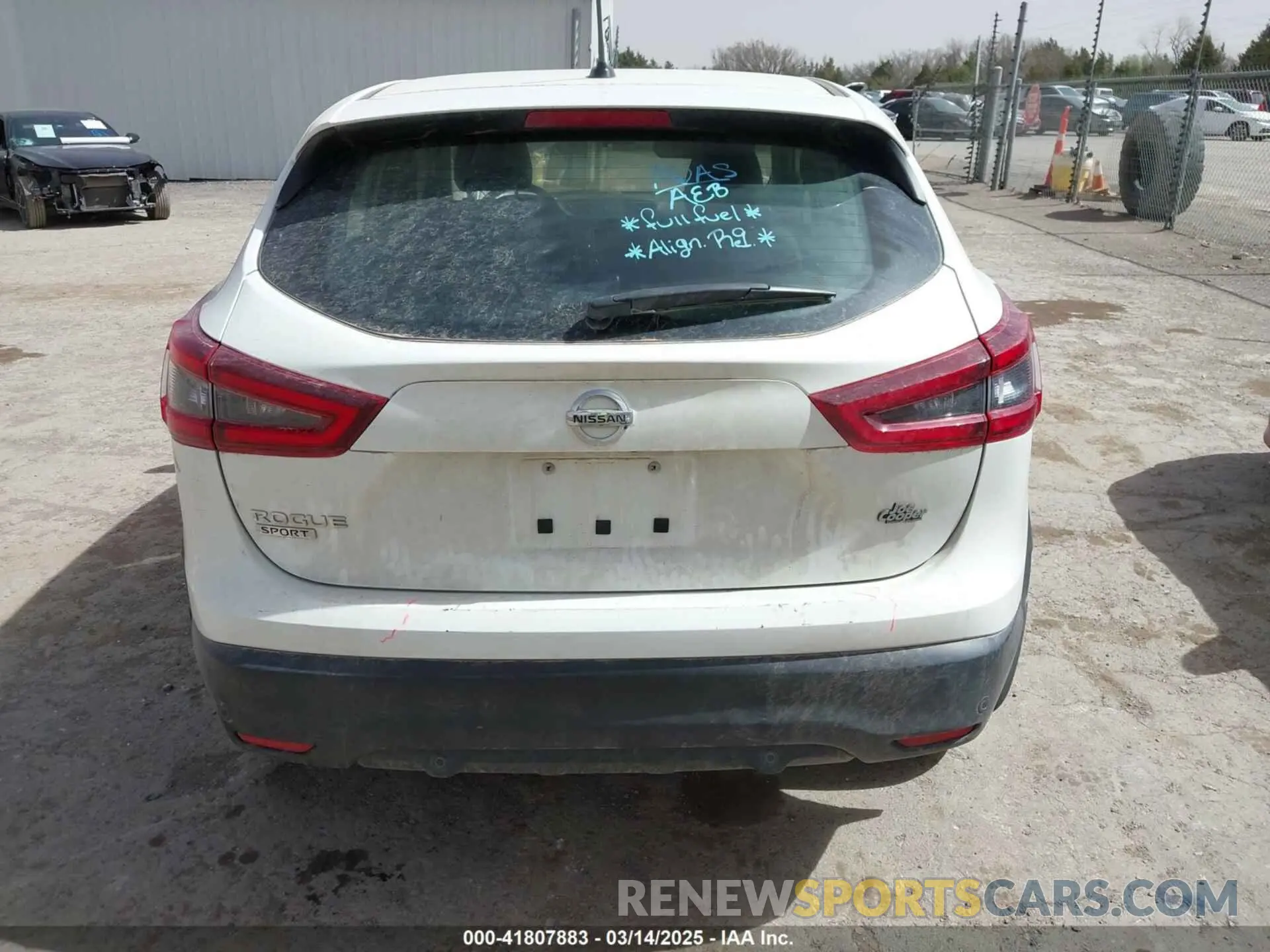 17 fotografías del automóvil dañado JN1BJ1CV0LW280588 NISSAN ROGUE SPORT 2020