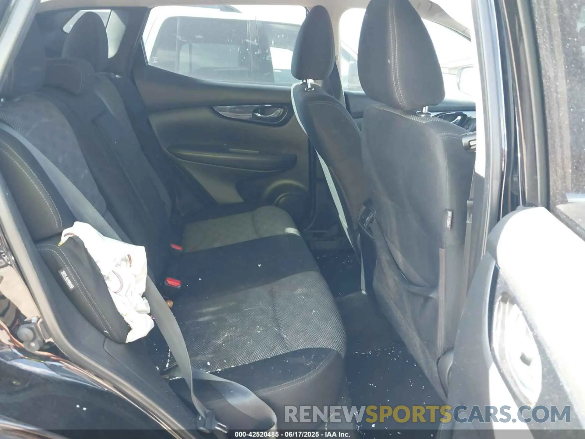 8 fotografías del automóvil dañado JN1BJ1CV2LW542238 NISSAN ROGUE SPORT 2020