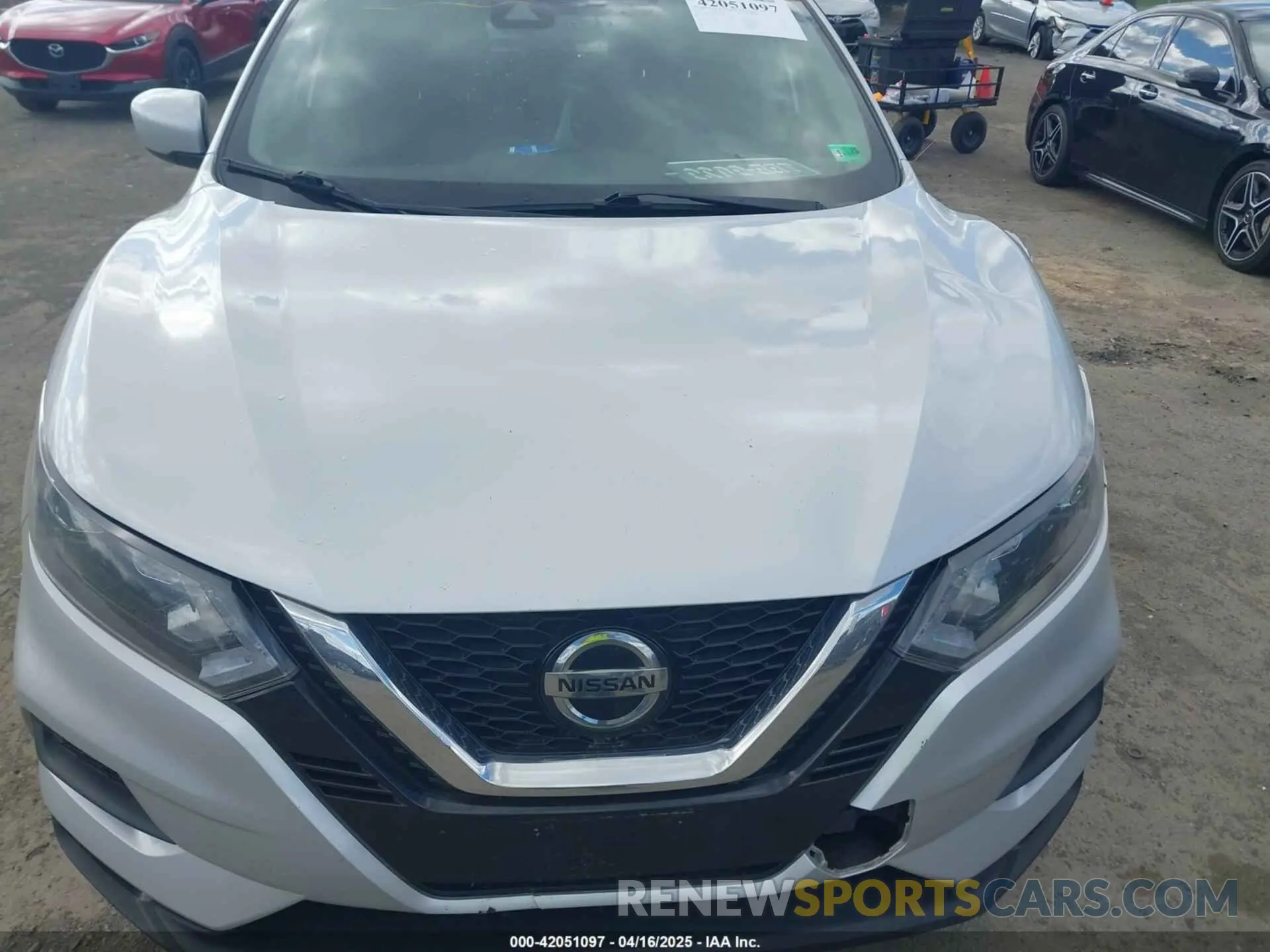 12 fotografías del automóvil dañado JN1BJ1CV3LW252848 NISSAN ROGUE SPORT 2020