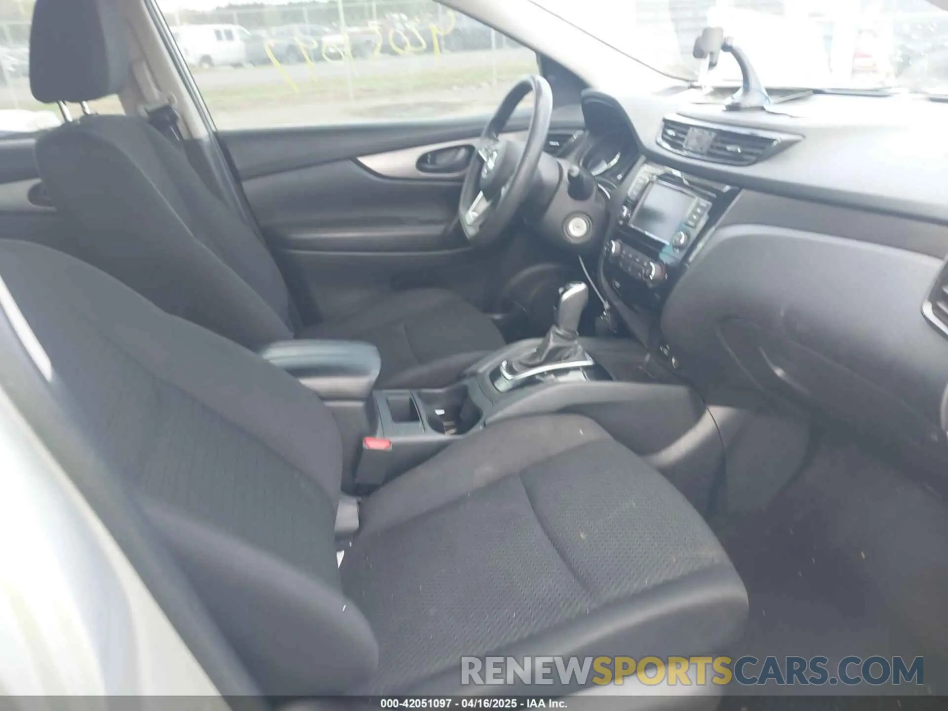 5 fotografías del automóvil dañado JN1BJ1CV3LW252848 NISSAN ROGUE SPORT 2020