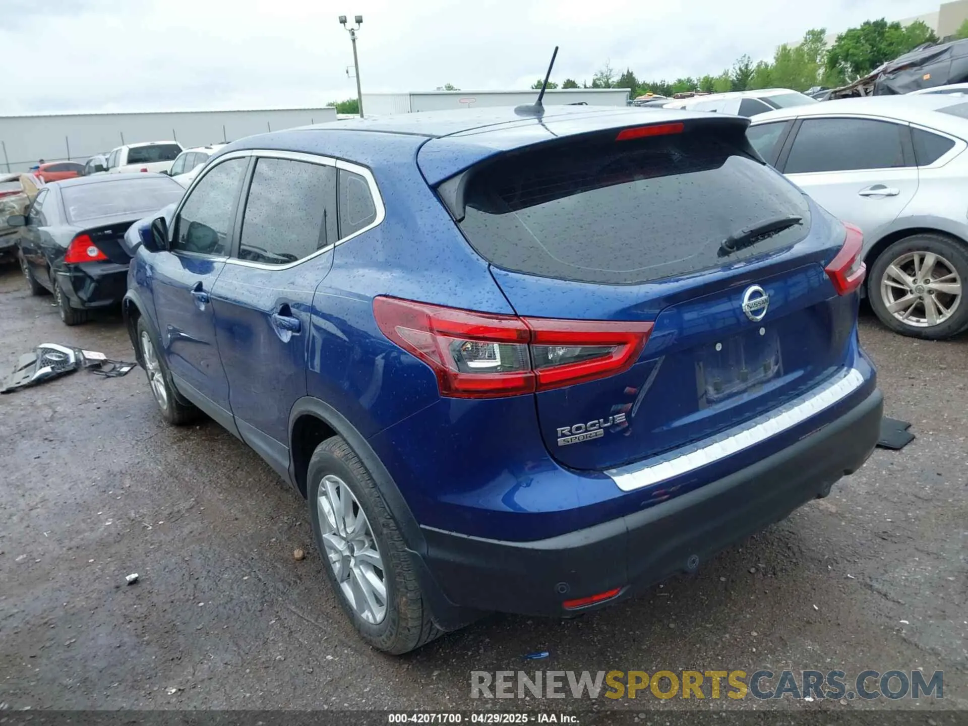 3 fotografías del automóvil dañado JN1BJ1CV3LW258875 NISSAN ROGUE SPORT 2020