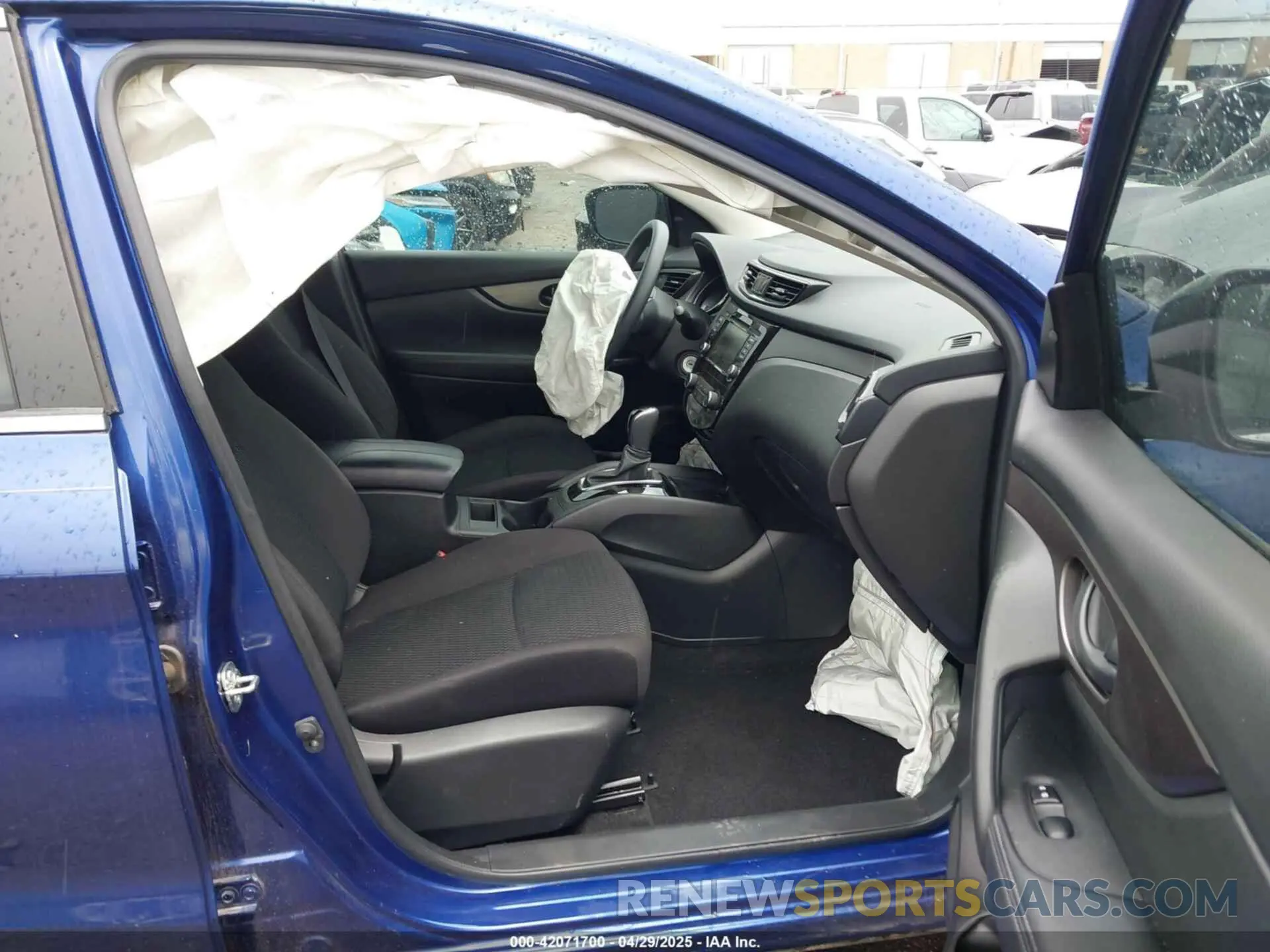 5 fotografías del automóvil dañado JN1BJ1CV3LW258875 NISSAN ROGUE SPORT 2020
