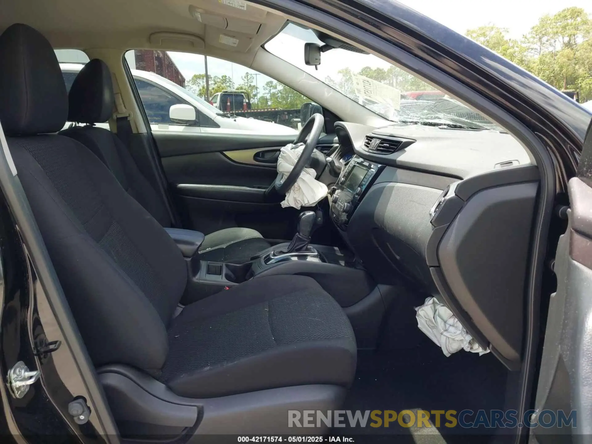 5 fotografías del automóvil dañado JN1BJ1CV3LW279077 NISSAN ROGUE SPORT 2020