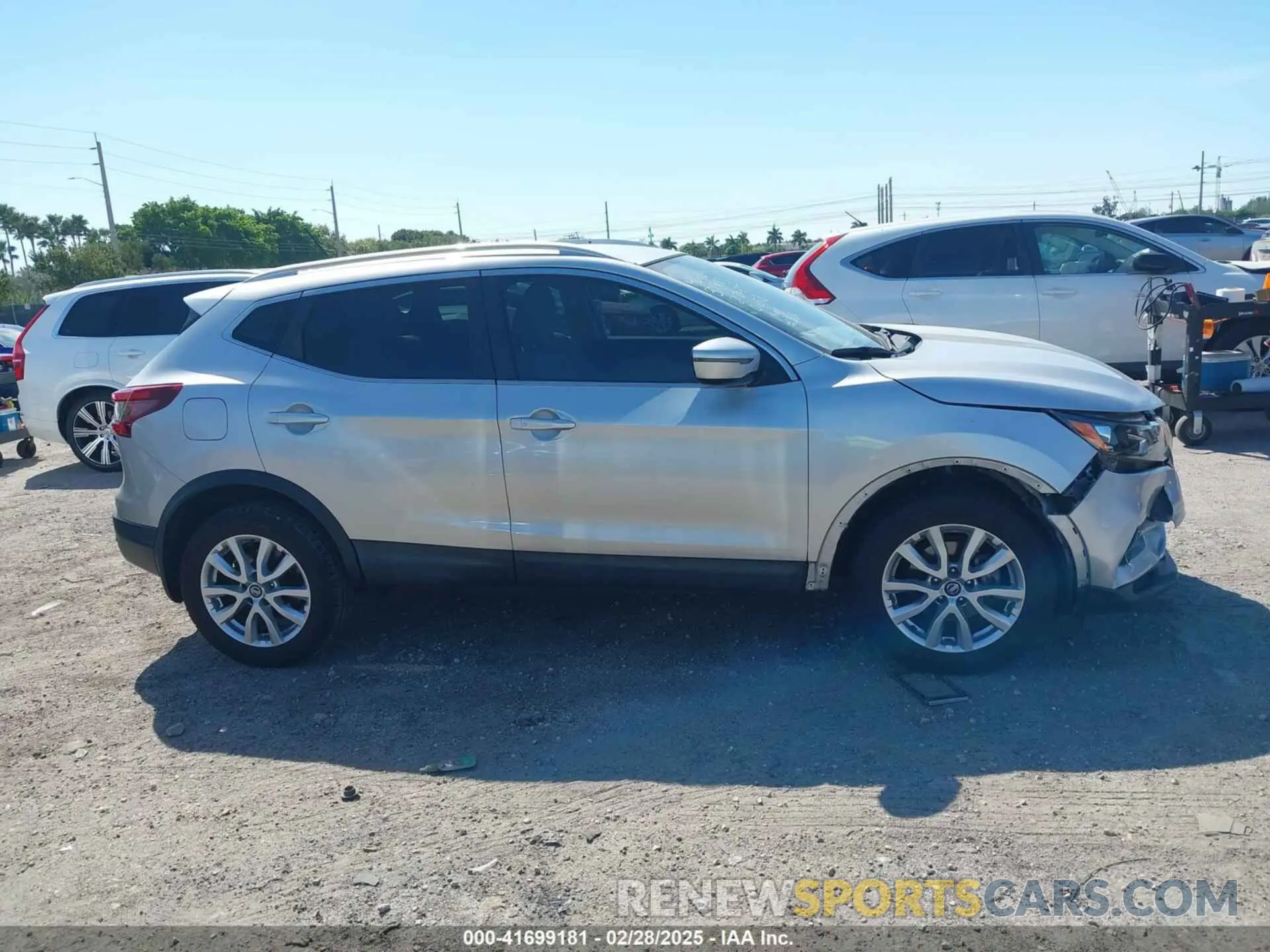 14 fotografías del automóvil dañado JN1BJ1CV3LW540658 NISSAN ROGUE SPORT 2020
