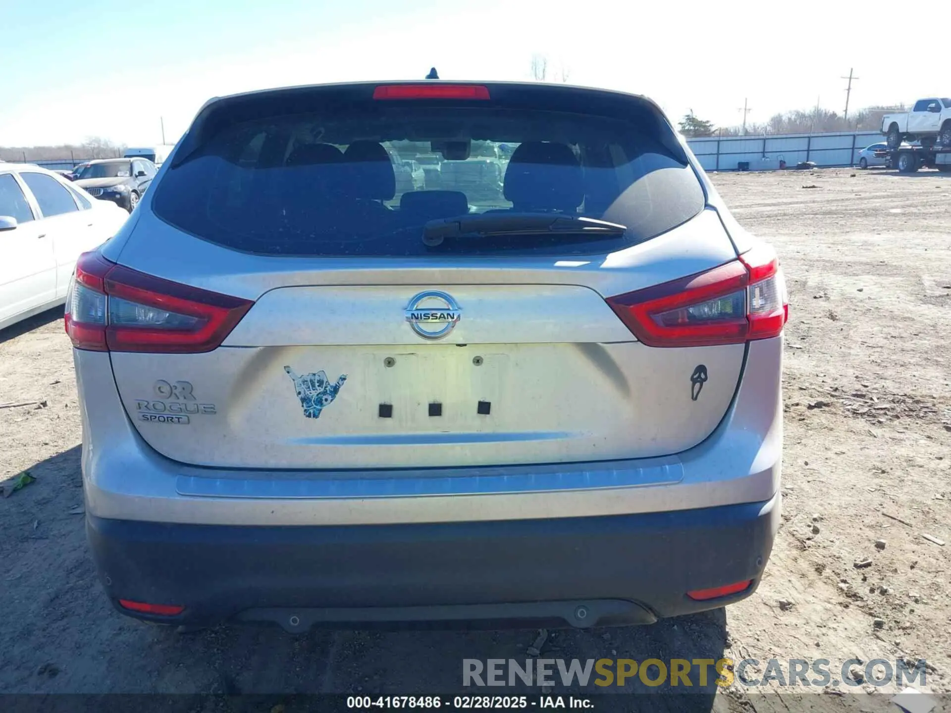 16 fotografías del automóvil dañado JN1BJ1CV3LW543155 NISSAN ROGUE SPORT 2020