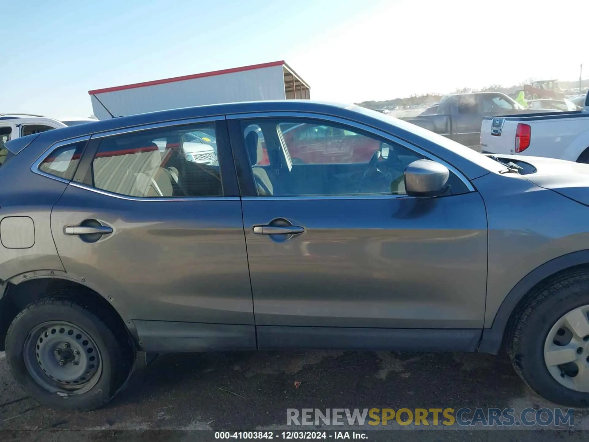 14 fotografías del automóvil dañado JN1BJ1CV4LW253930 NISSAN ROGUE SPORT 2020