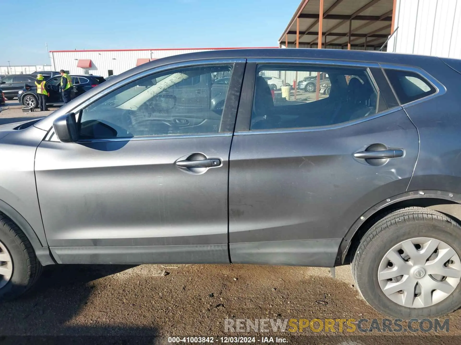 15 fotografías del automóvil dañado JN1BJ1CV4LW253930 NISSAN ROGUE SPORT 2020