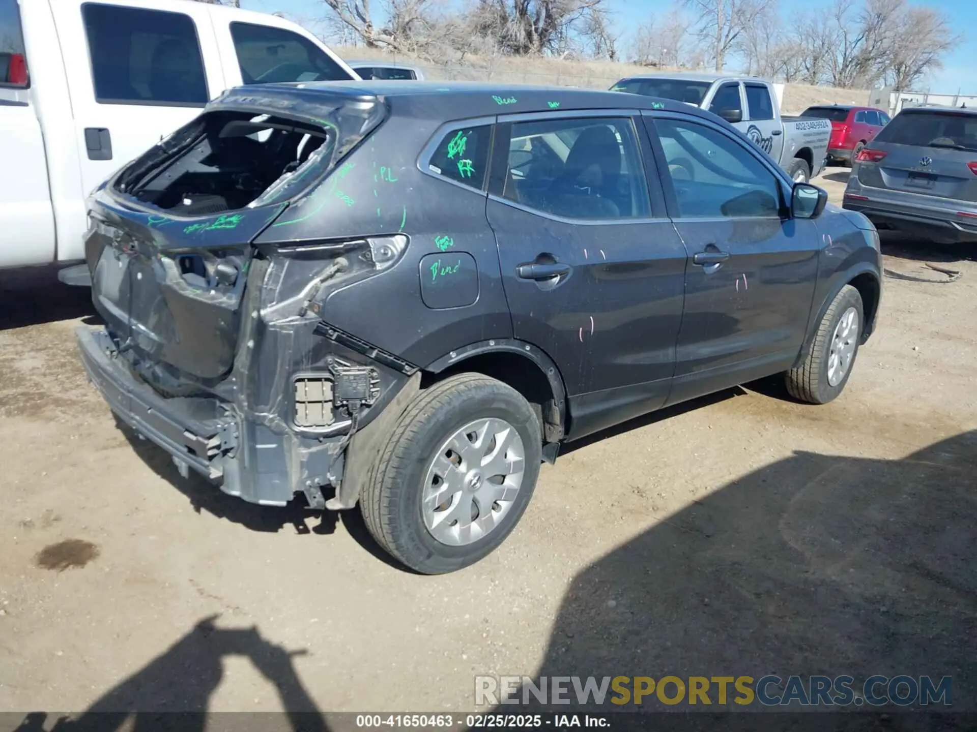 4 fotografías del automóvil dañado JN1BJ1CV5LW541259 NISSAN ROGUE SPORT 2020