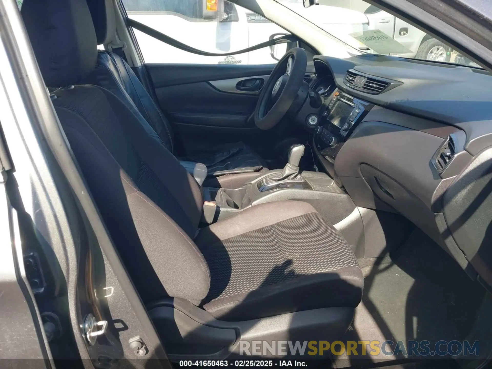 5 fotografías del automóvil dañado JN1BJ1CV5LW541259 NISSAN ROGUE SPORT 2020