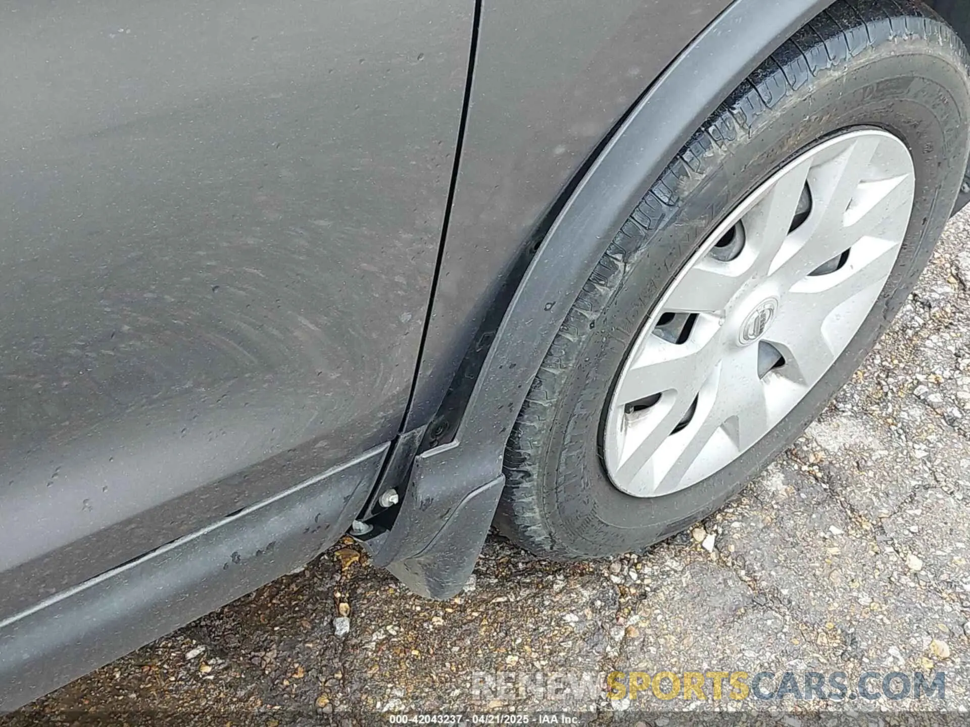 18 fotografías del automóvil dañado JN1BJ1CV5LW545361 NISSAN ROGUE SPORT 2020