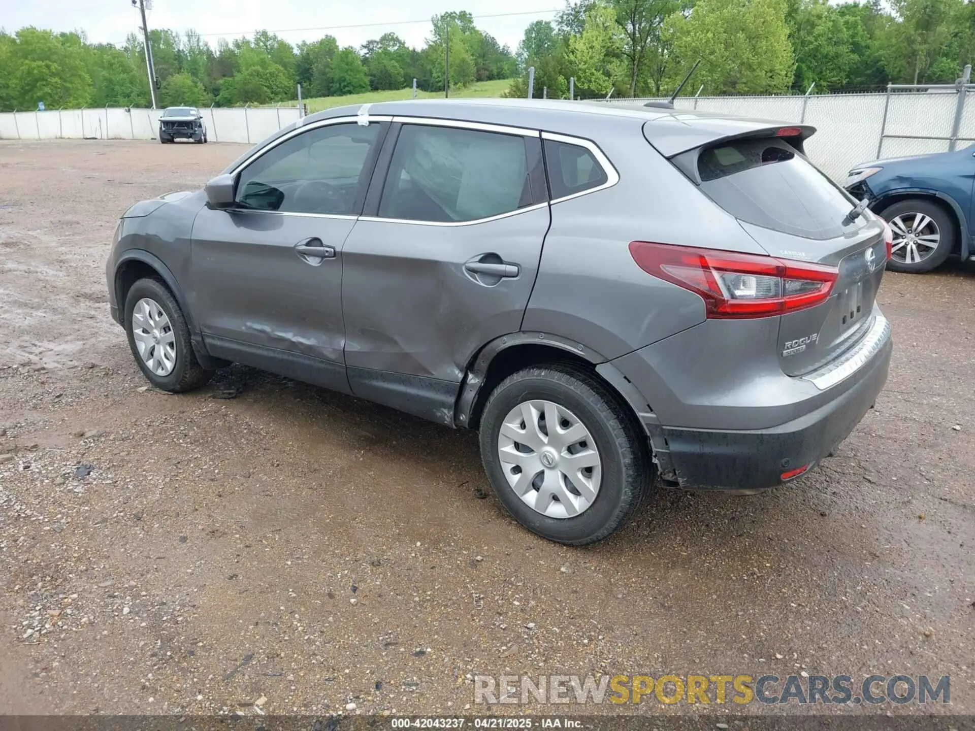 3 fotografías del automóvil dañado JN1BJ1CV5LW545361 NISSAN ROGUE SPORT 2020