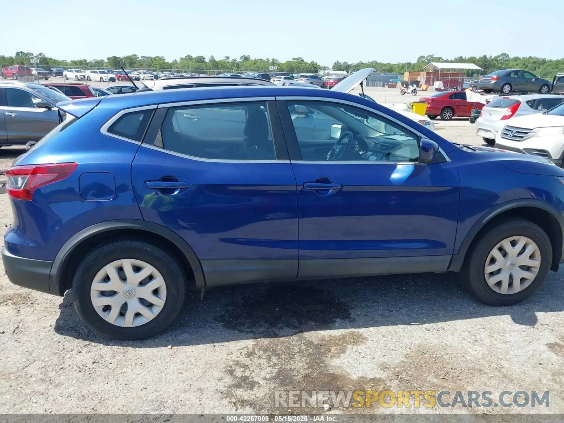13 fotografías del automóvil dañado JN1BJ1CV6LW269286 NISSAN ROGUE SPORT 2020