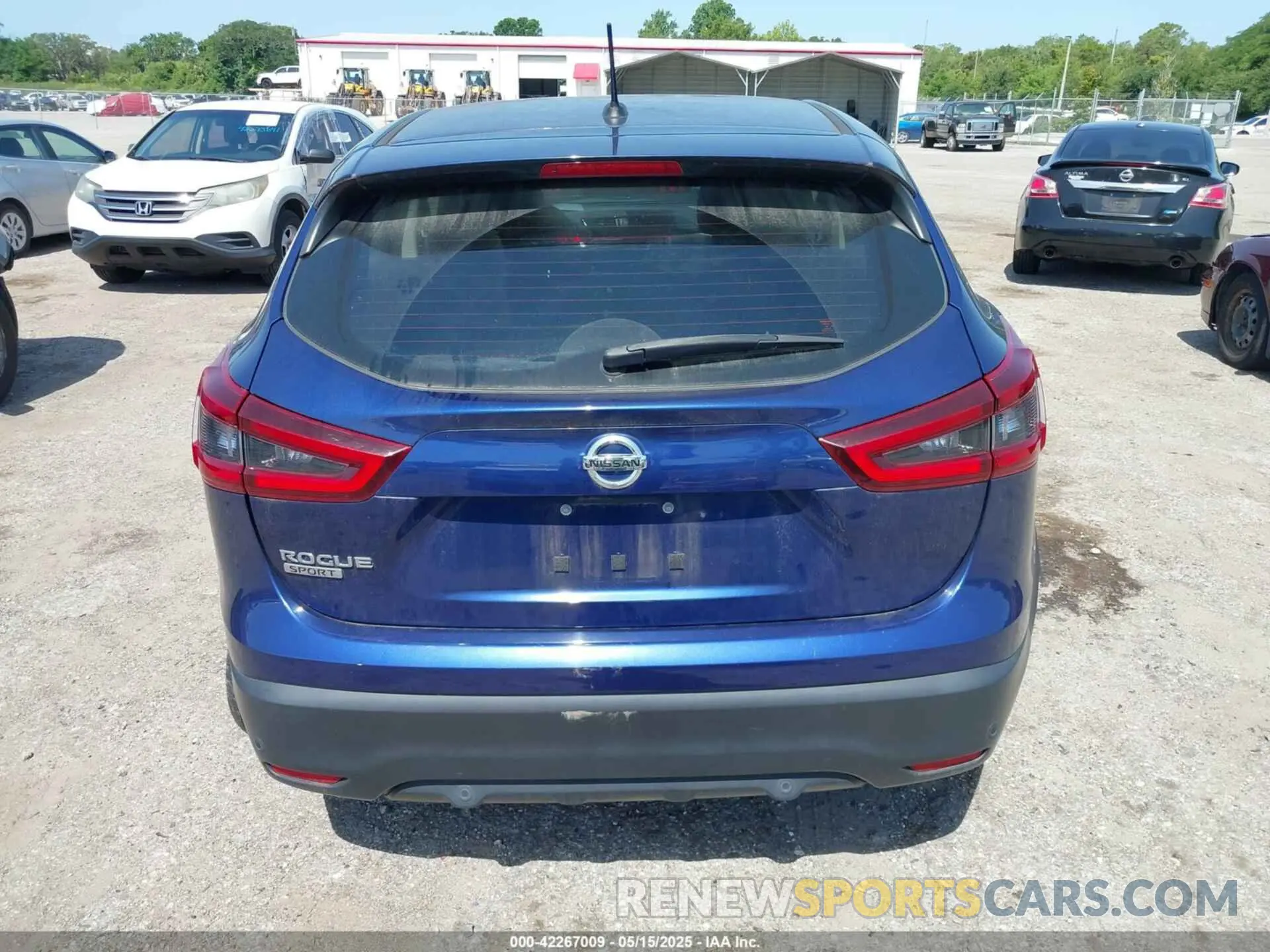 16 fotografías del automóvil dañado JN1BJ1CV6LW269286 NISSAN ROGUE SPORT 2020