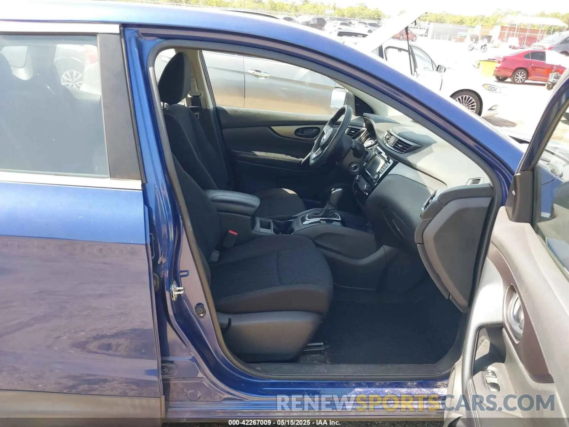 5 fotografías del automóvil dañado JN1BJ1CV6LW269286 NISSAN ROGUE SPORT 2020