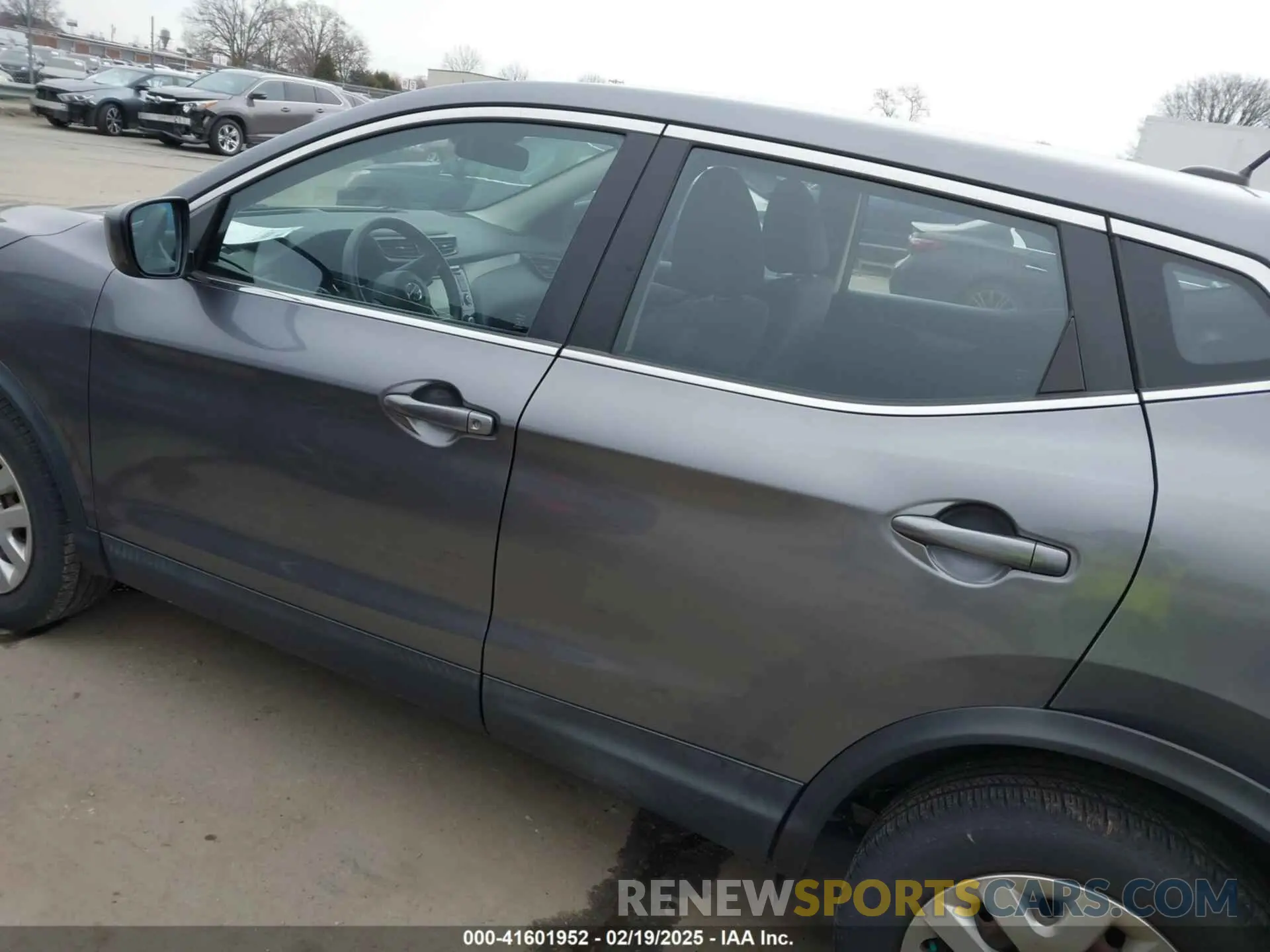 14 fotografías del automóvil dañado JN1BJ1CV6LW540265 NISSAN ROGUE SPORT 2020