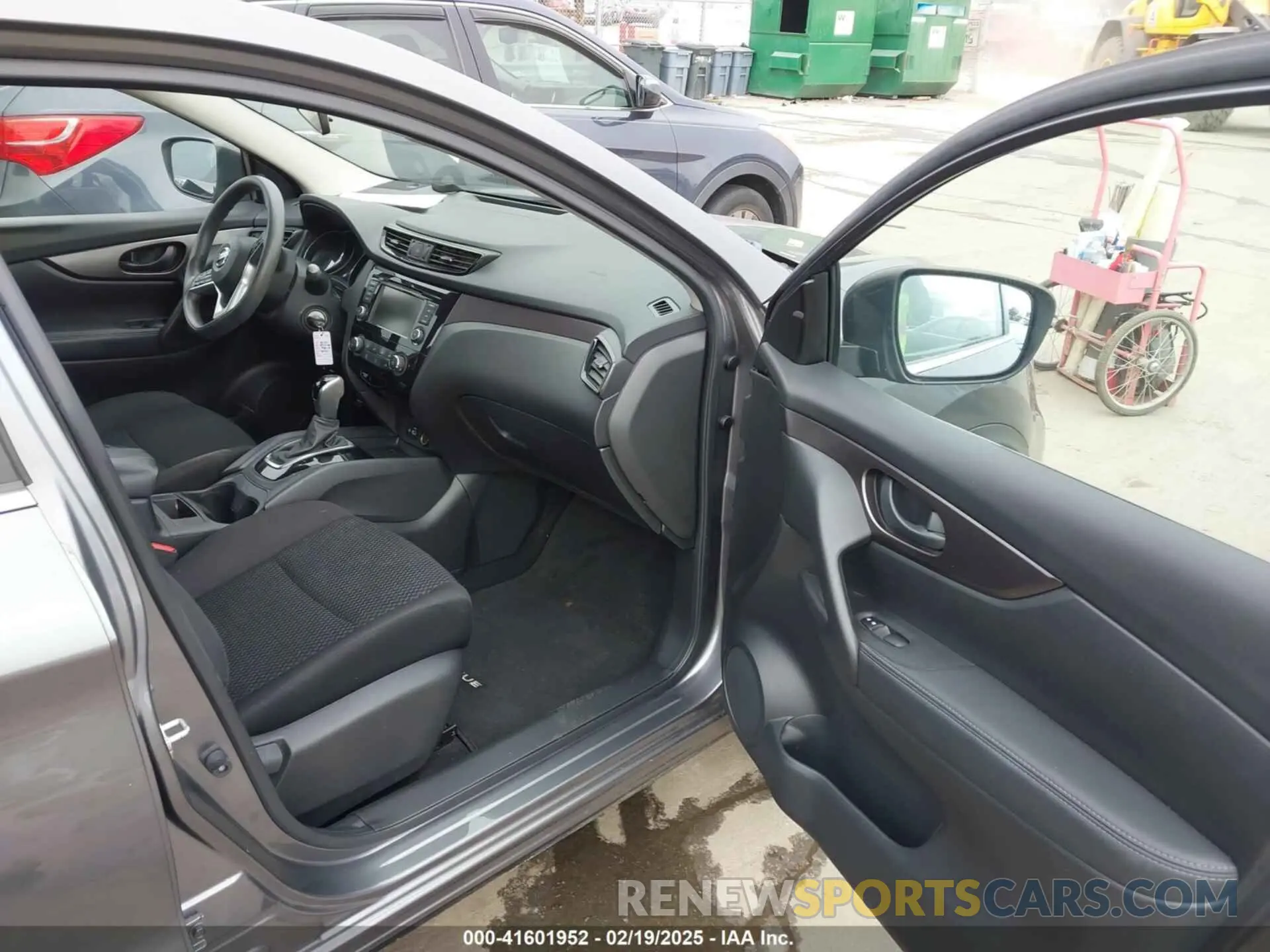 5 fotografías del automóvil dañado JN1BJ1CV6LW540265 NISSAN ROGUE SPORT 2020