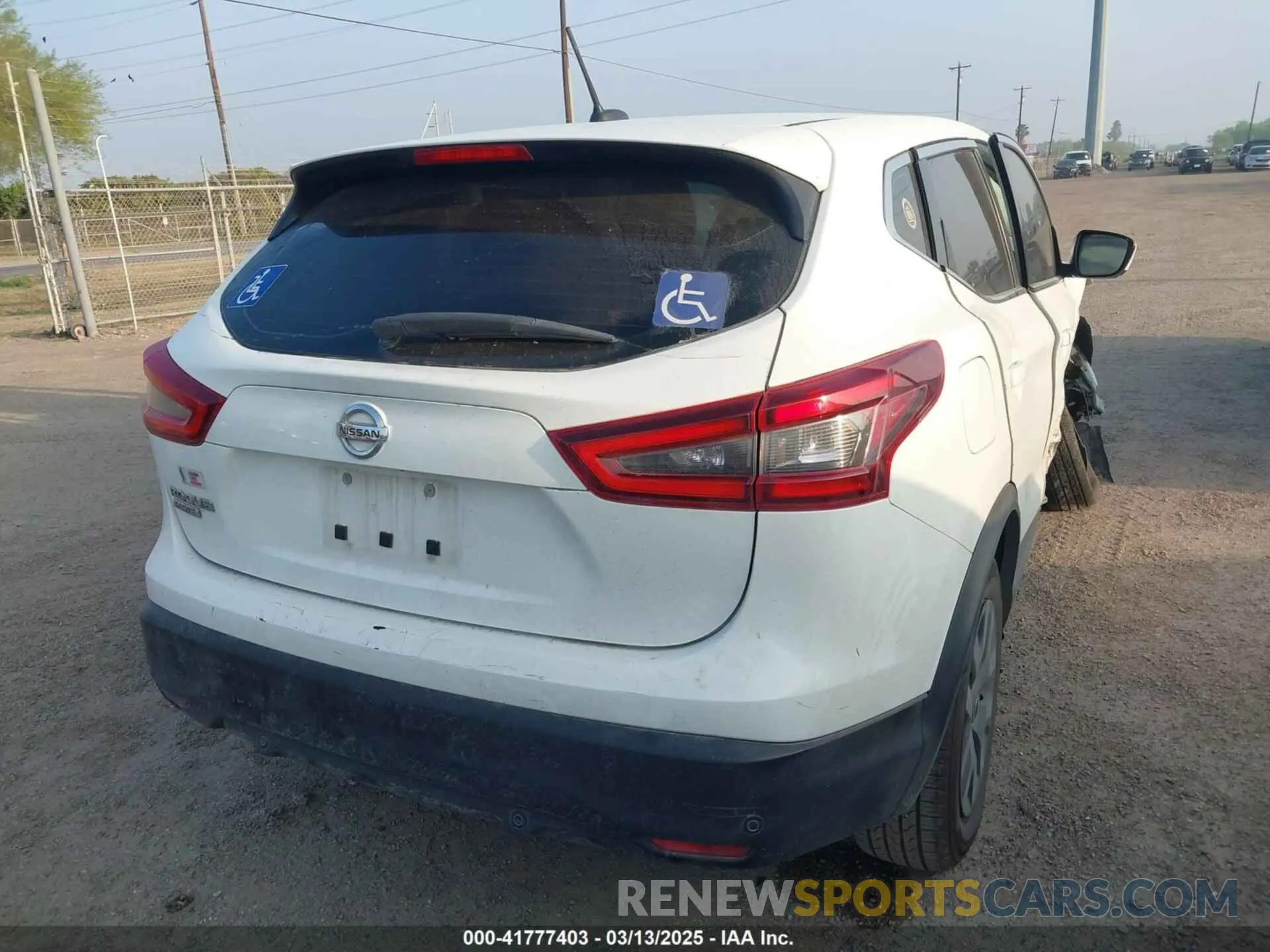 4 fotografías del automóvil dañado JN1BJ1CV8LW254546 NISSAN ROGUE SPORT 2020